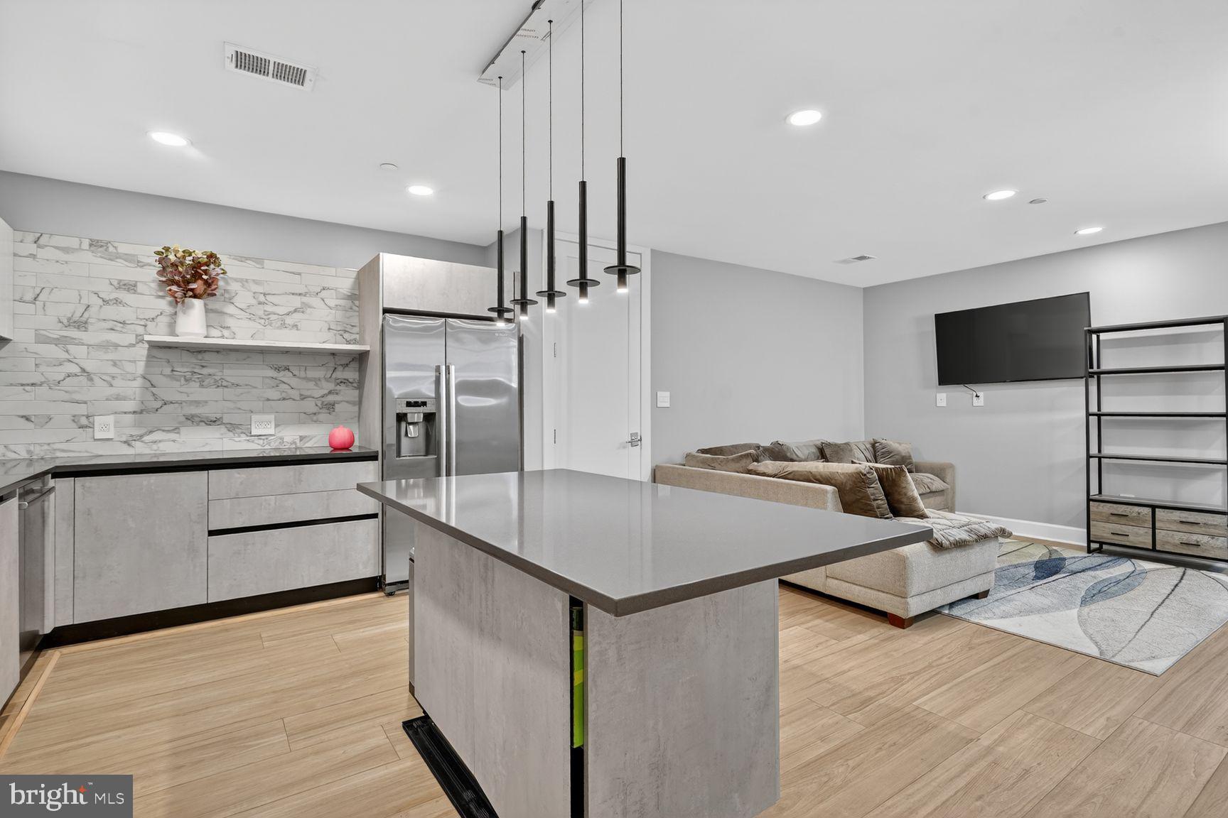 PALISADES - Residential