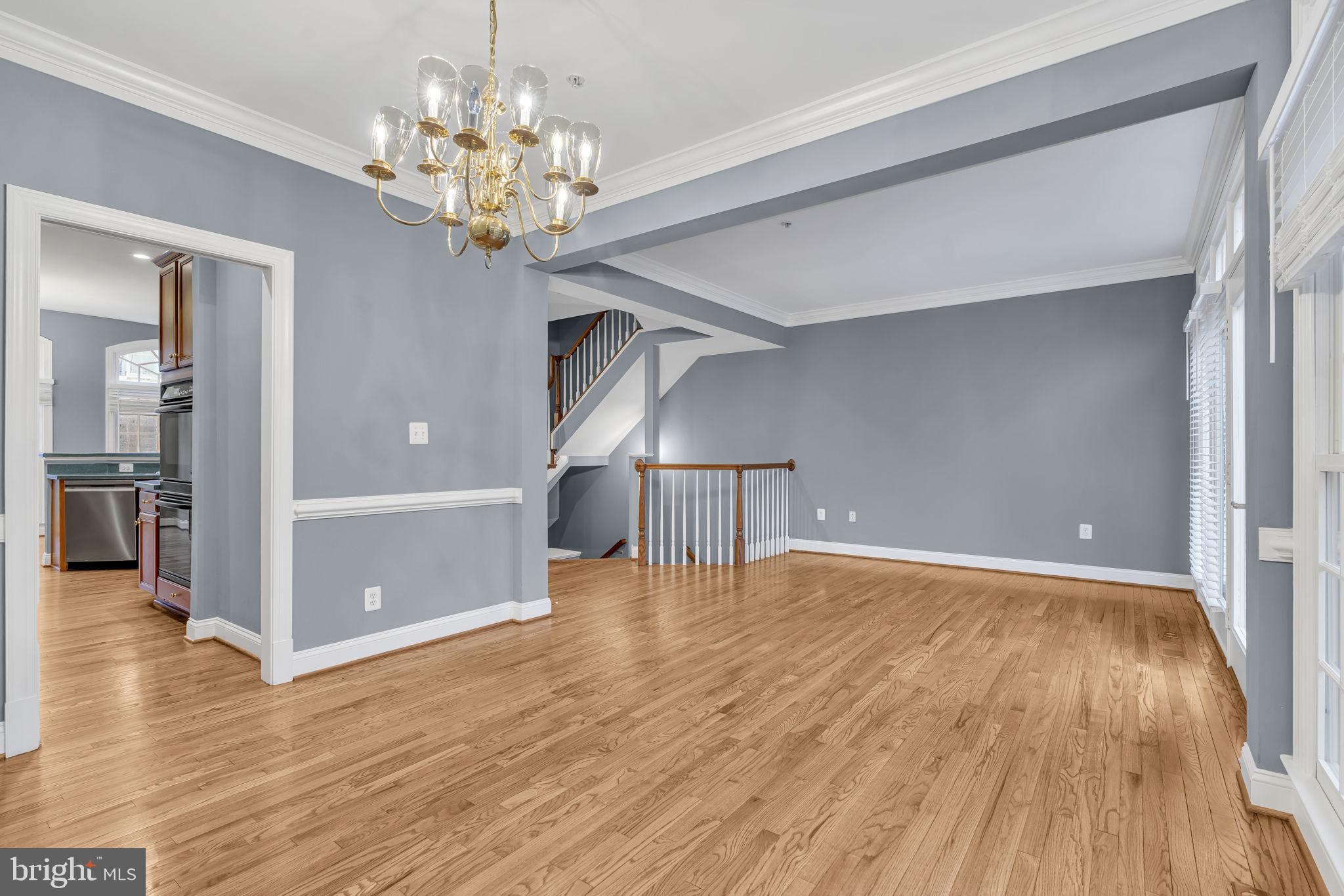 HUNTING RIDGE - Residential