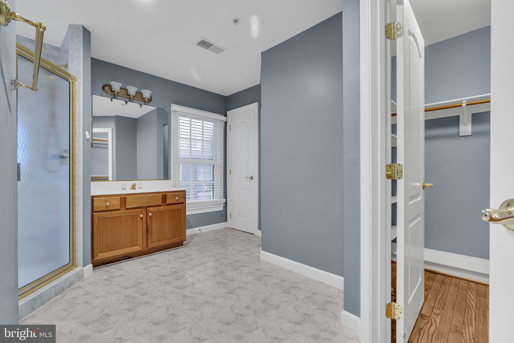 HUNTING RIDGE - Residential