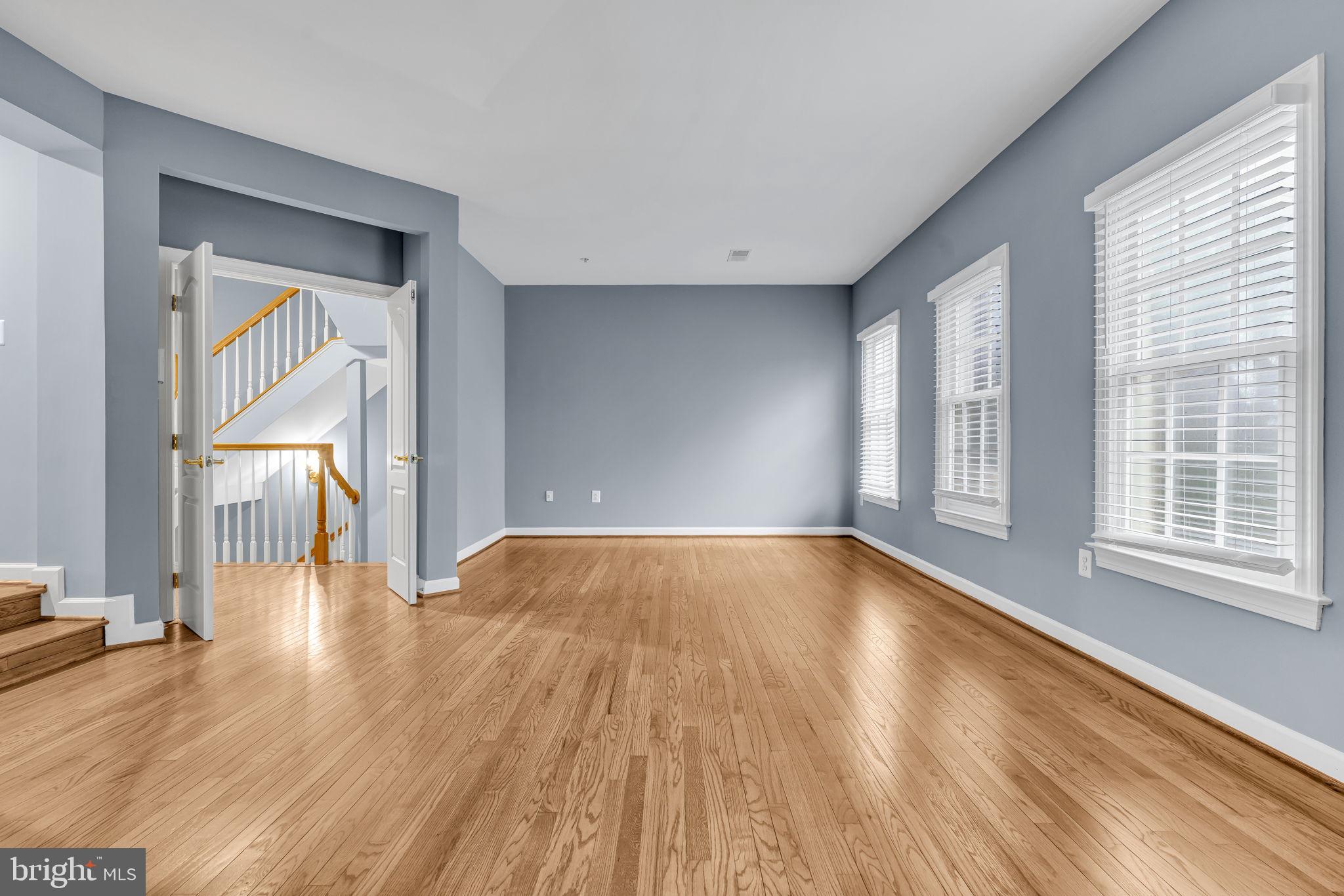 HUNTING RIDGE - Residential