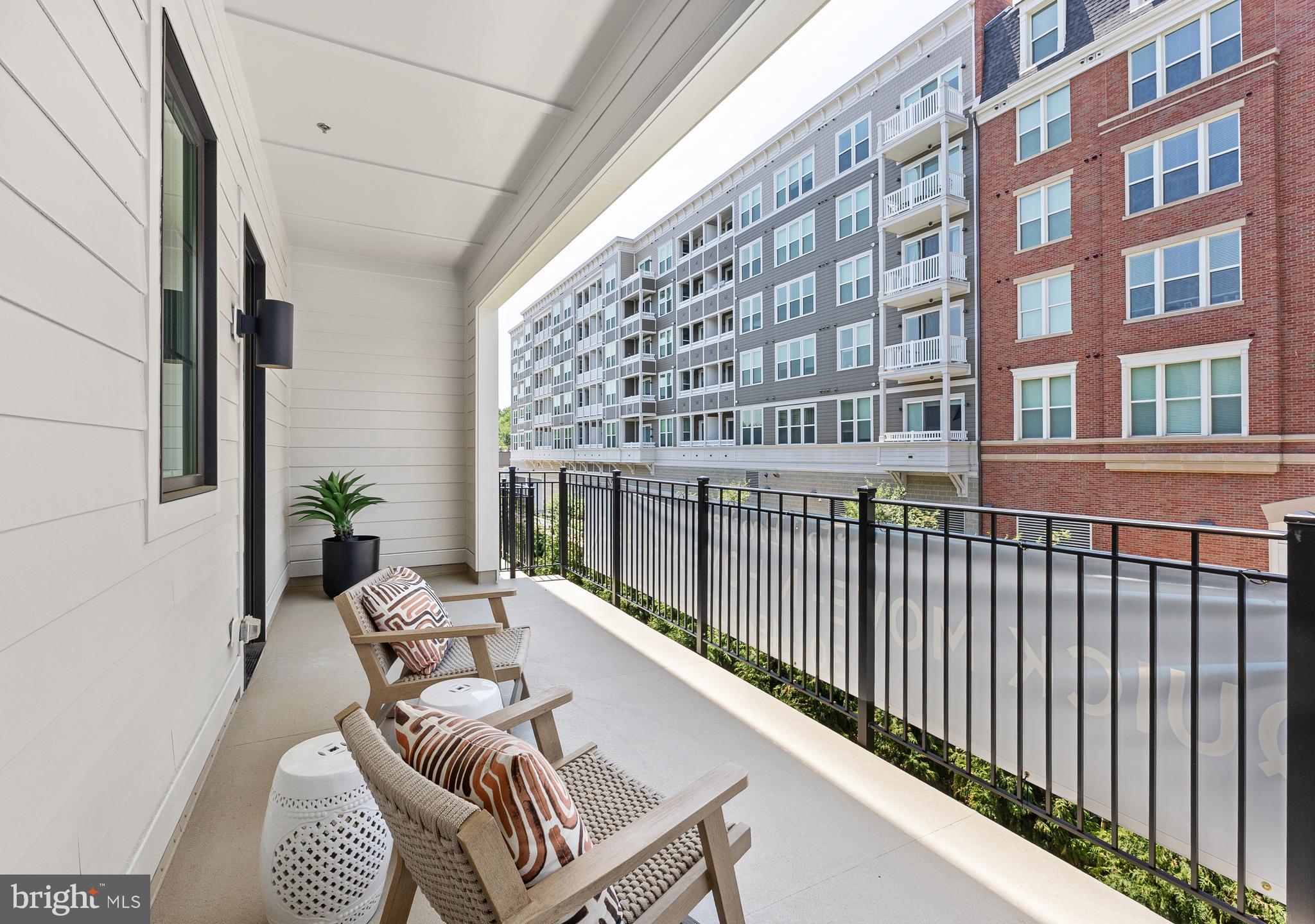 CHEVY CHASE CROSSING - Residential