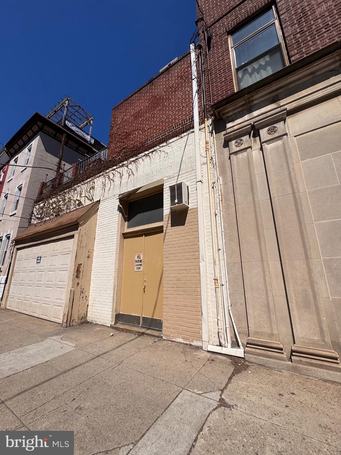 POINT BREEZE - Residential