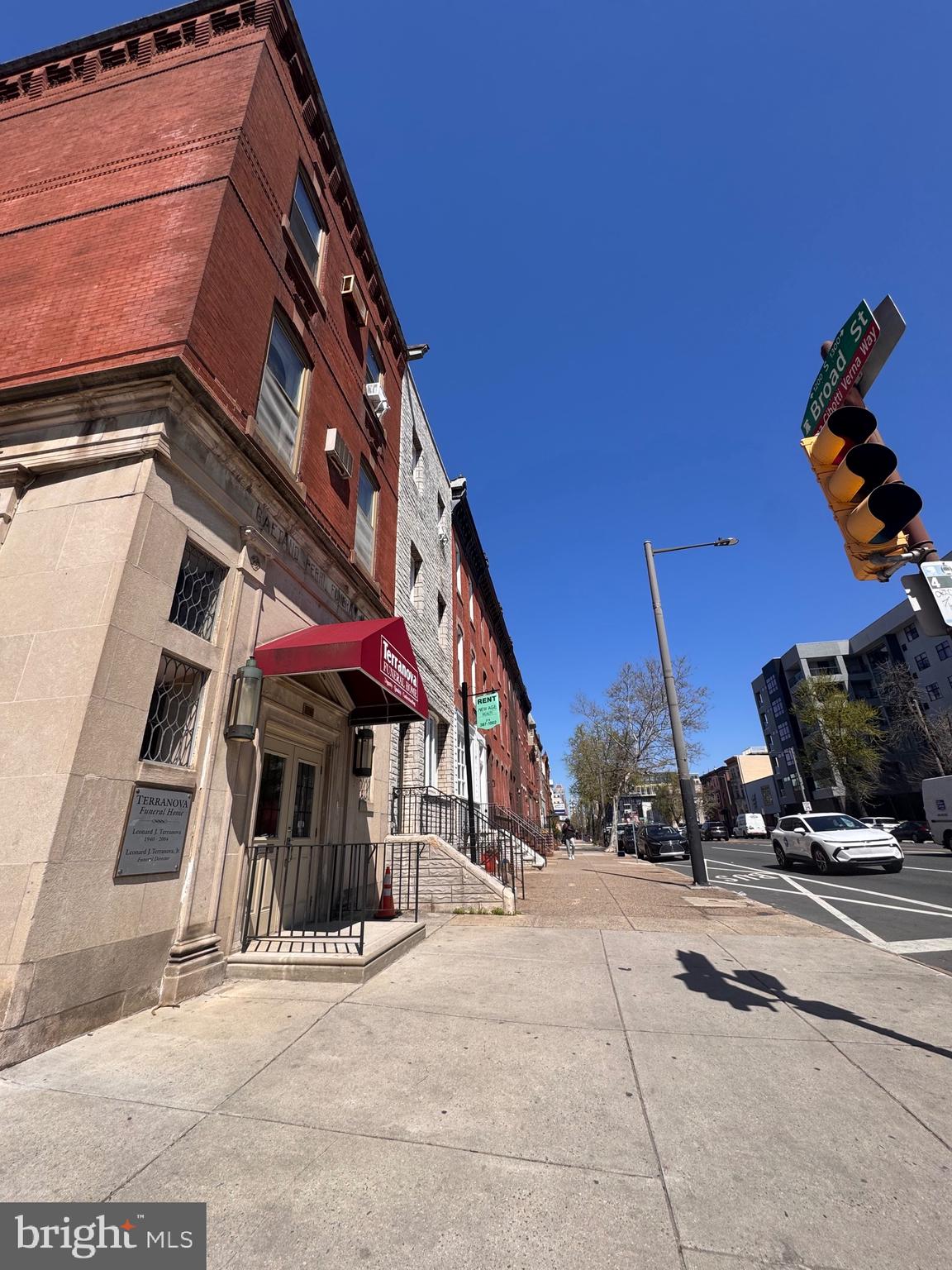 POINT BREEZE - Residential