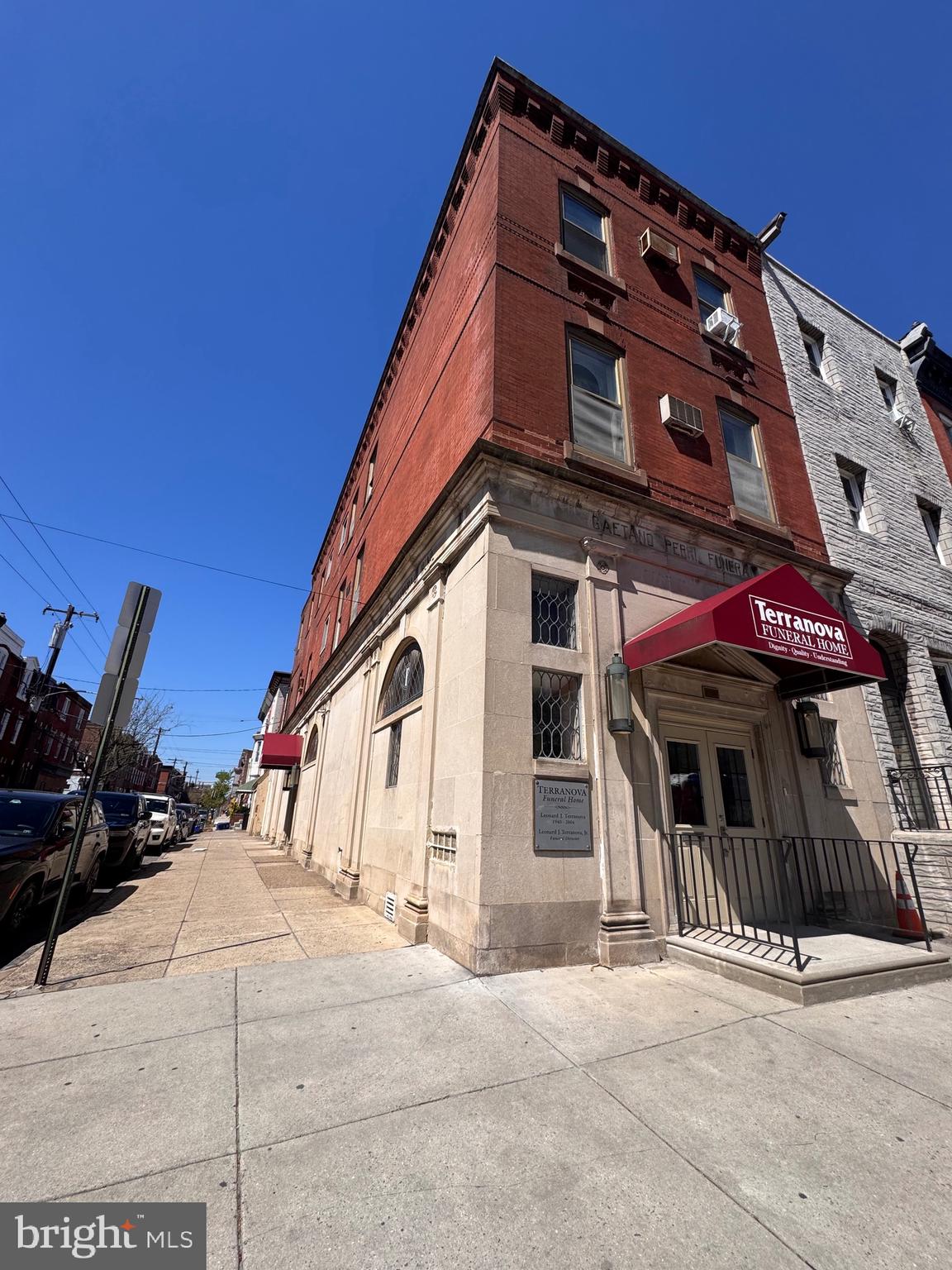 POINT BREEZE - Residential