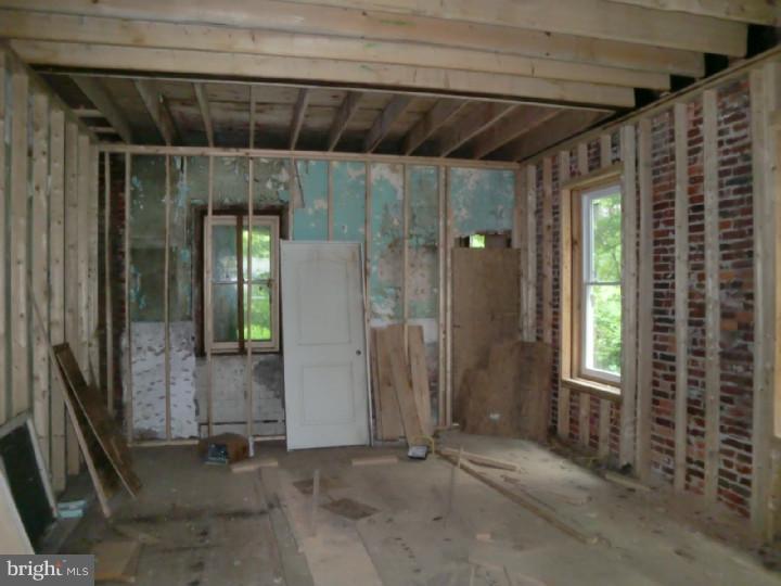GERMANTOWN - Residential