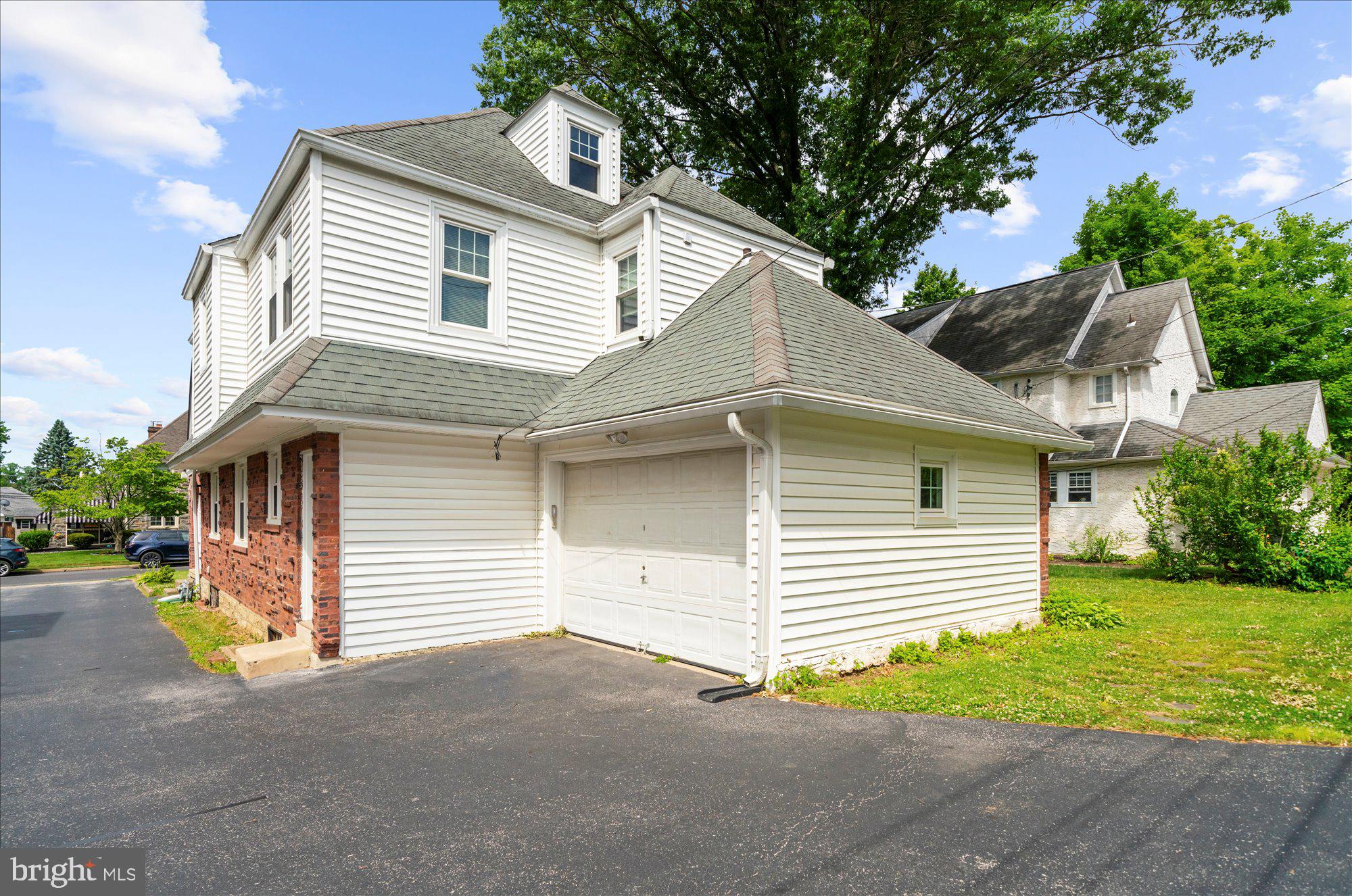 DREXEL HILL - Residential