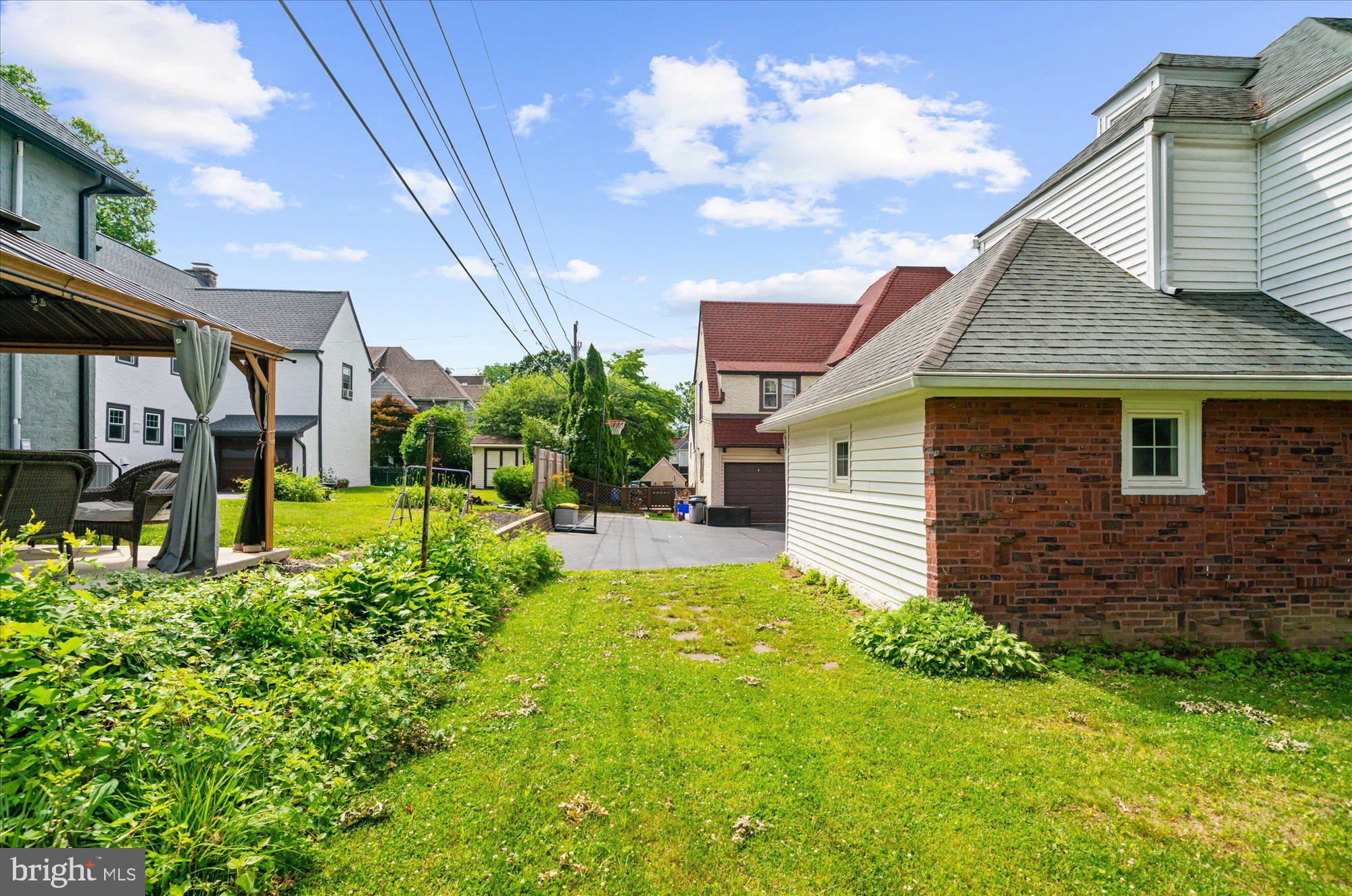 DREXEL HILL - Residential