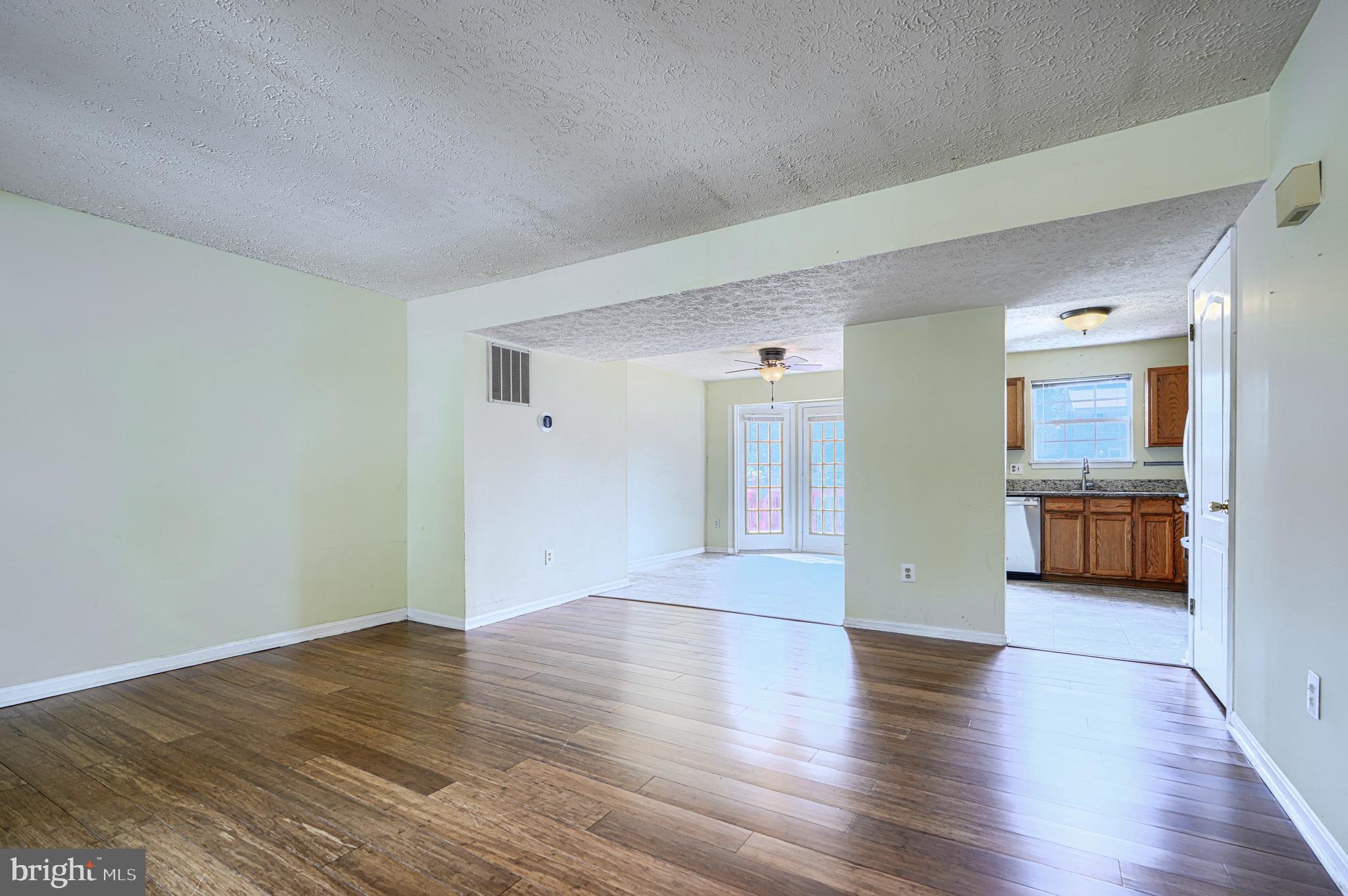PARKVIEW TRAIL - Residential