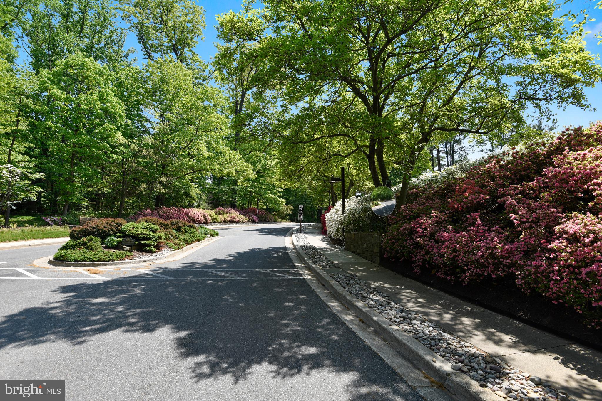 SUMNER VILLAGE - Residential