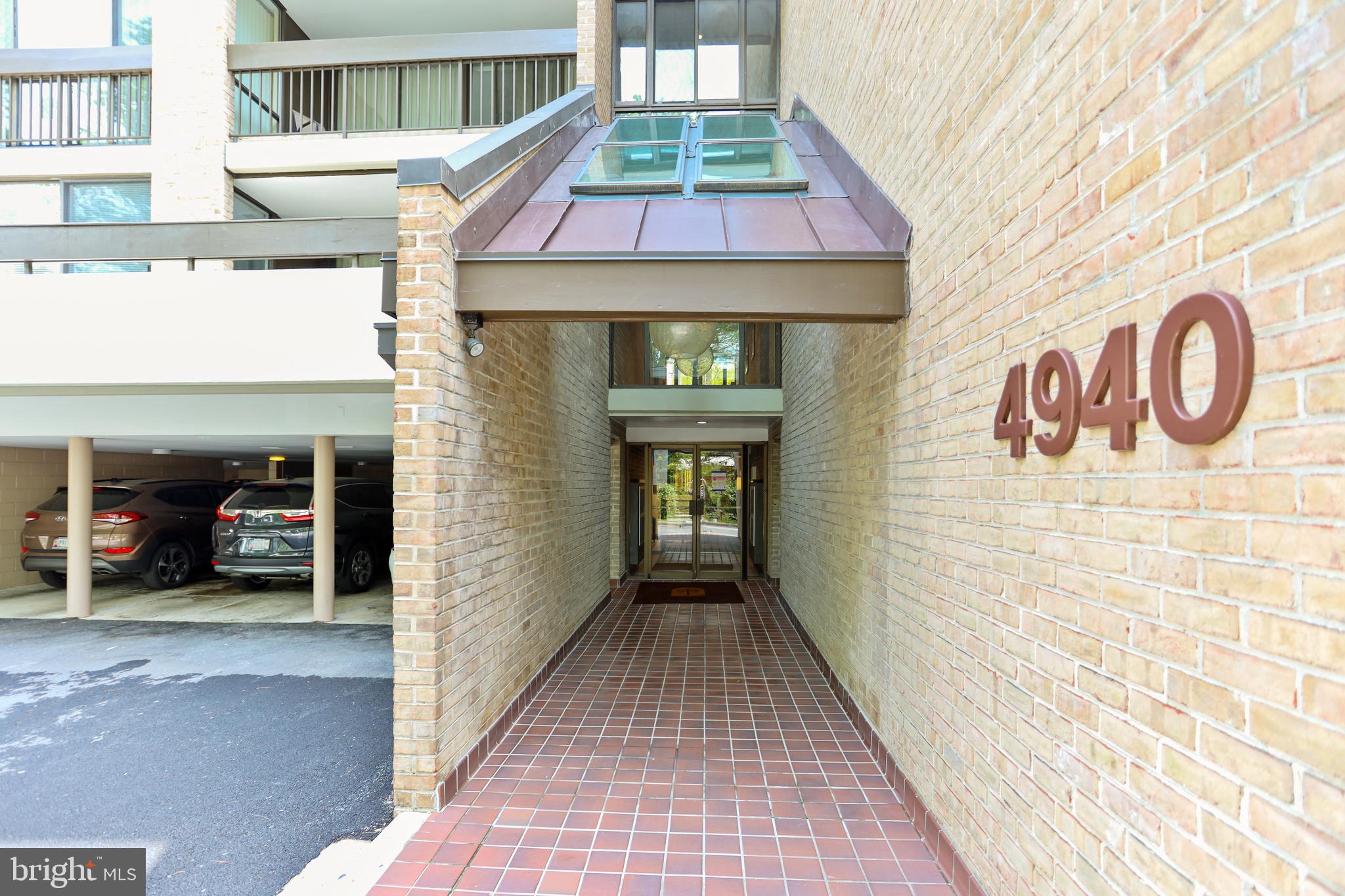 SUMNER VILLAGE - Residential