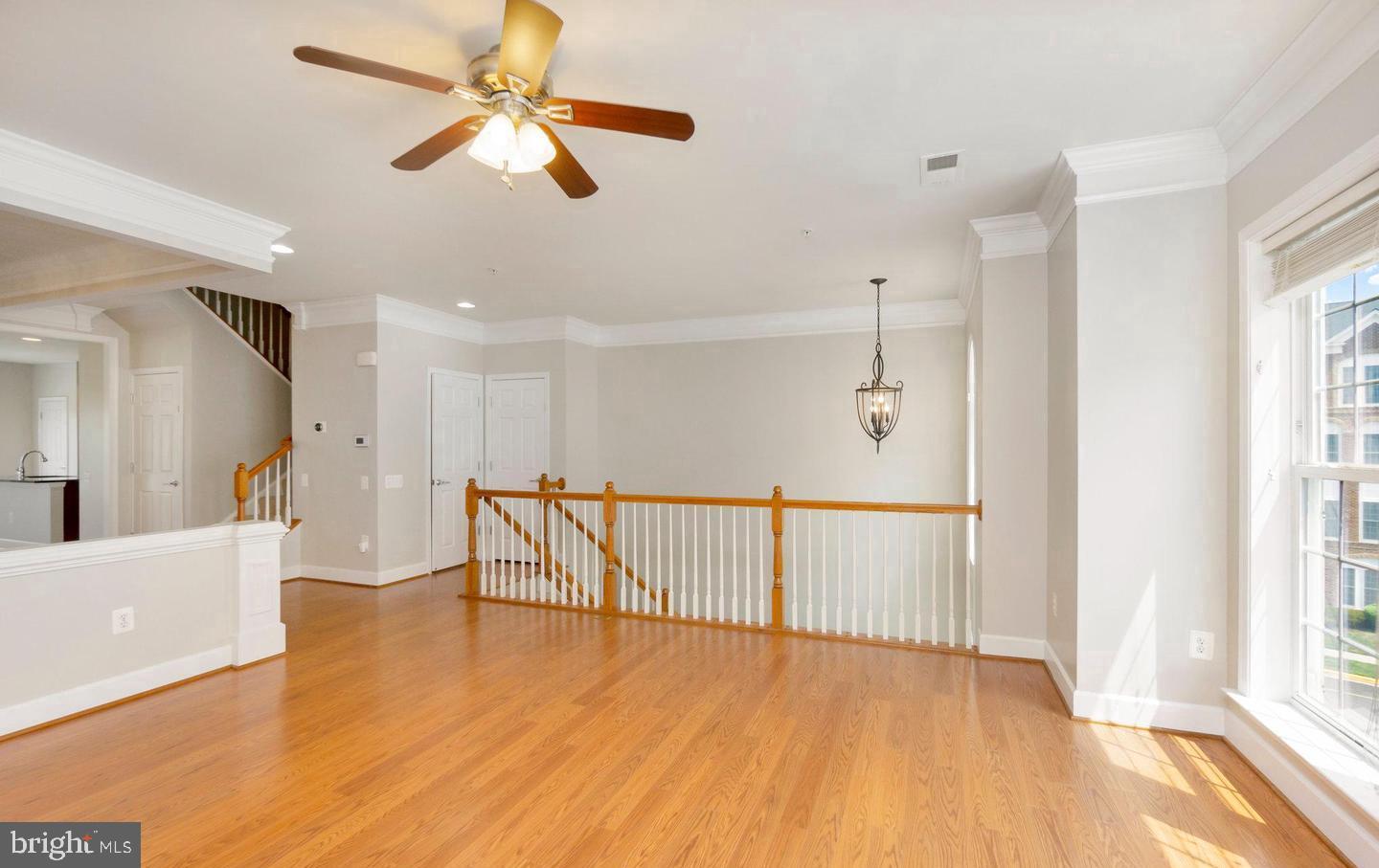 POTOMAC CLUB CONDOMINIUMS - Residential