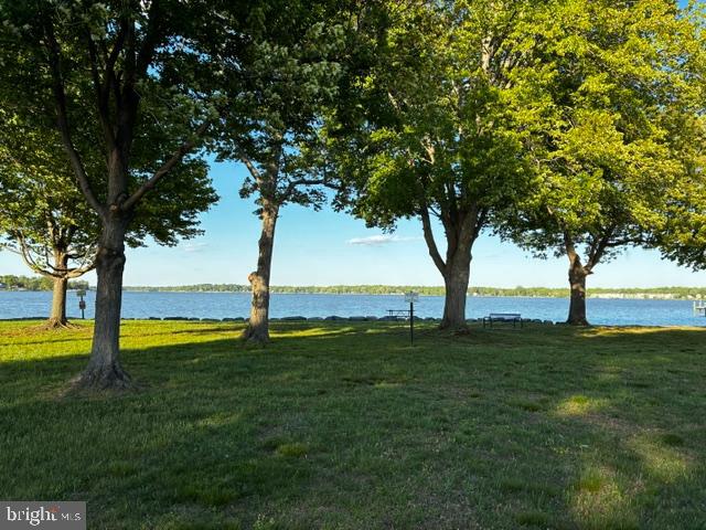 WILLOUGHBY BEACH - Residential