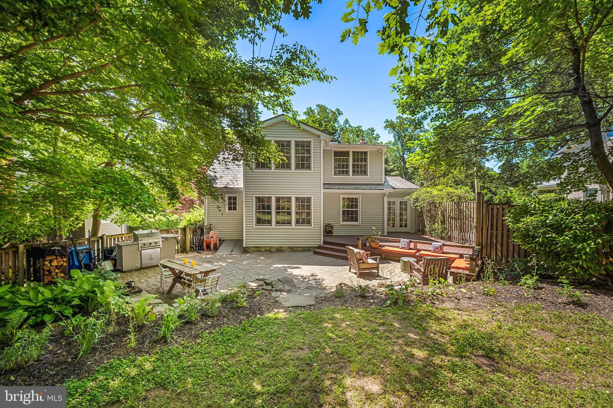 MOUNT WASHINGTON - Residential
