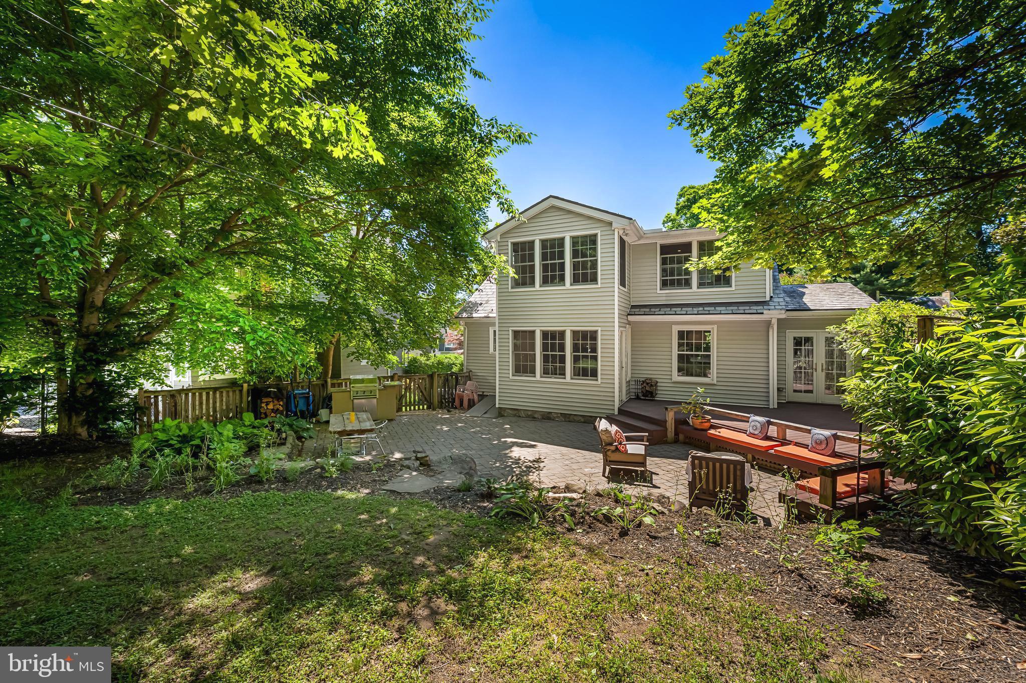 MOUNT WASHINGTON - Residential