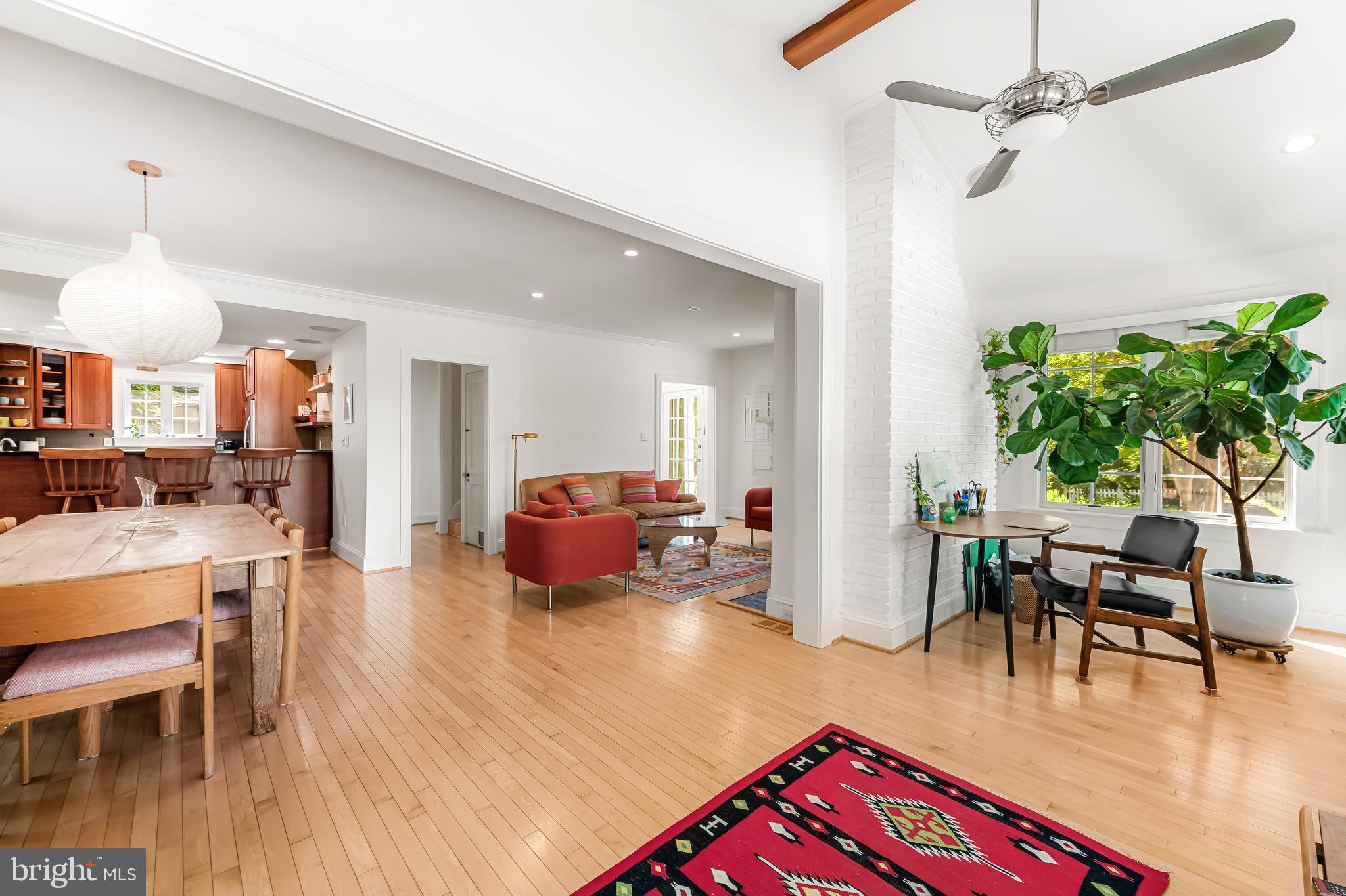 MOUNT WASHINGTON - Residential