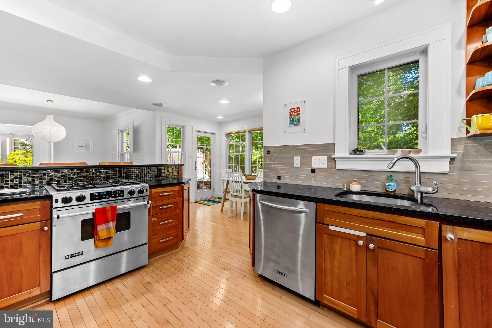 MOUNT WASHINGTON - Residential