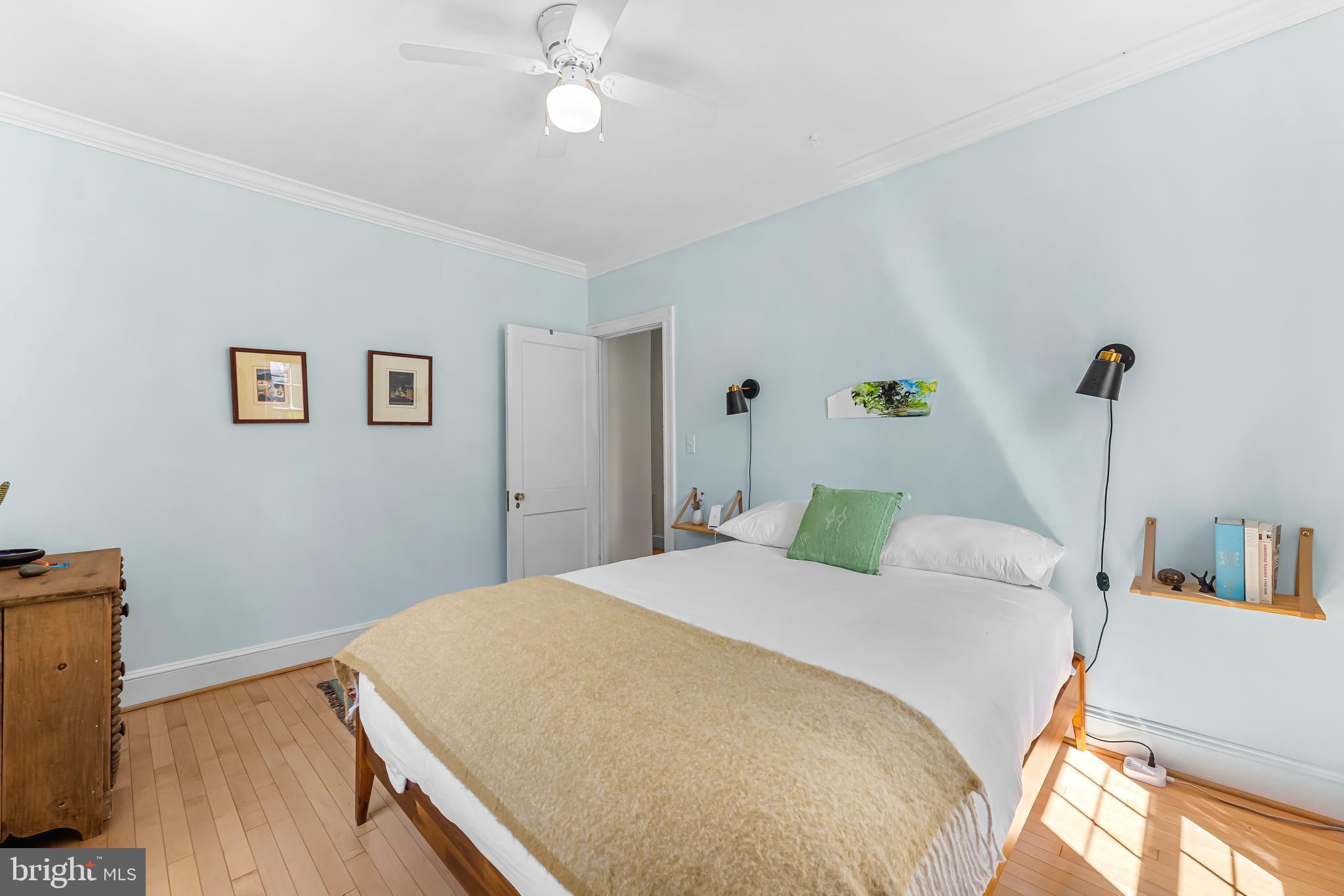 MOUNT WASHINGTON - Residential