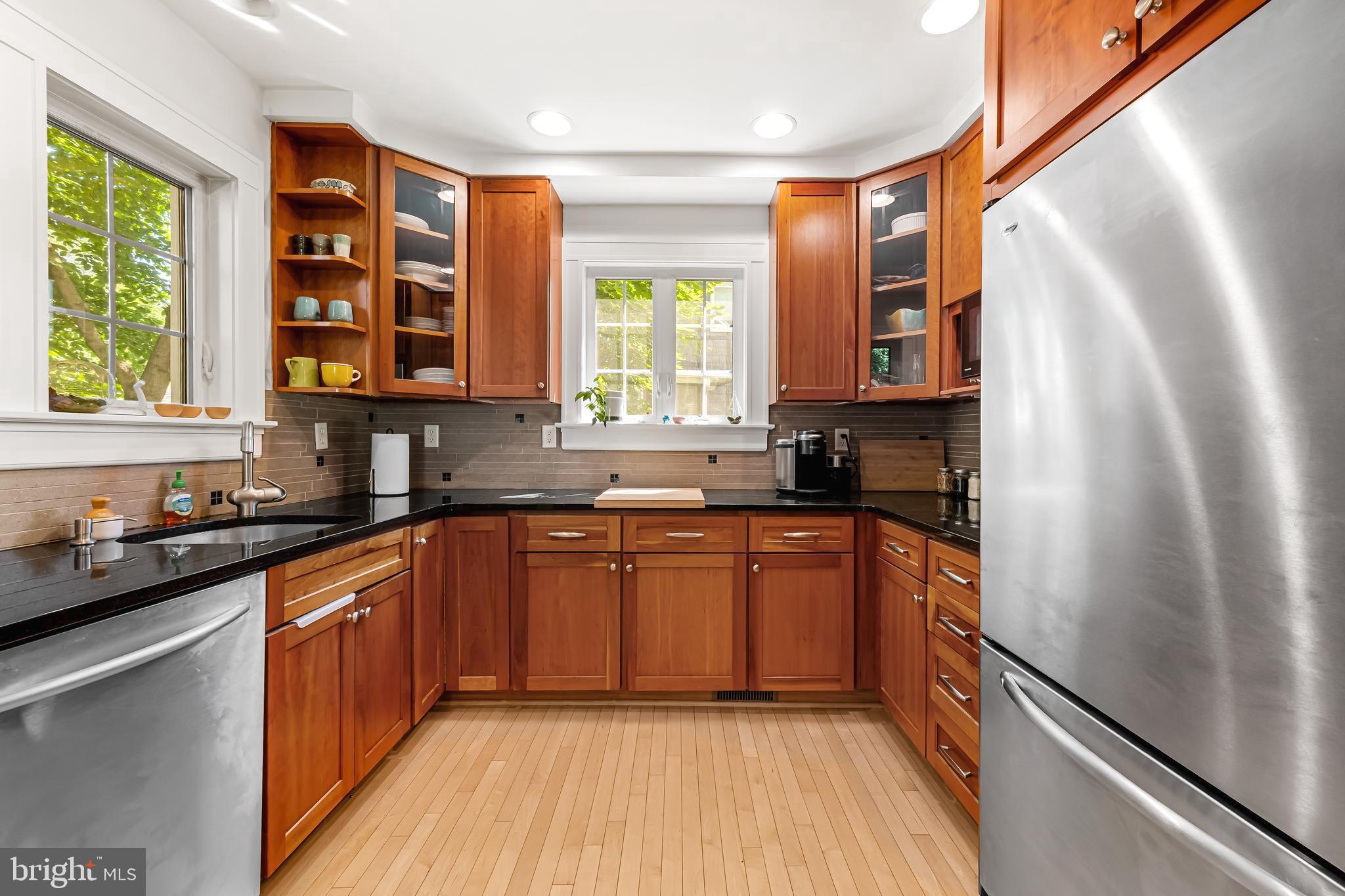 MOUNT WASHINGTON - Residential