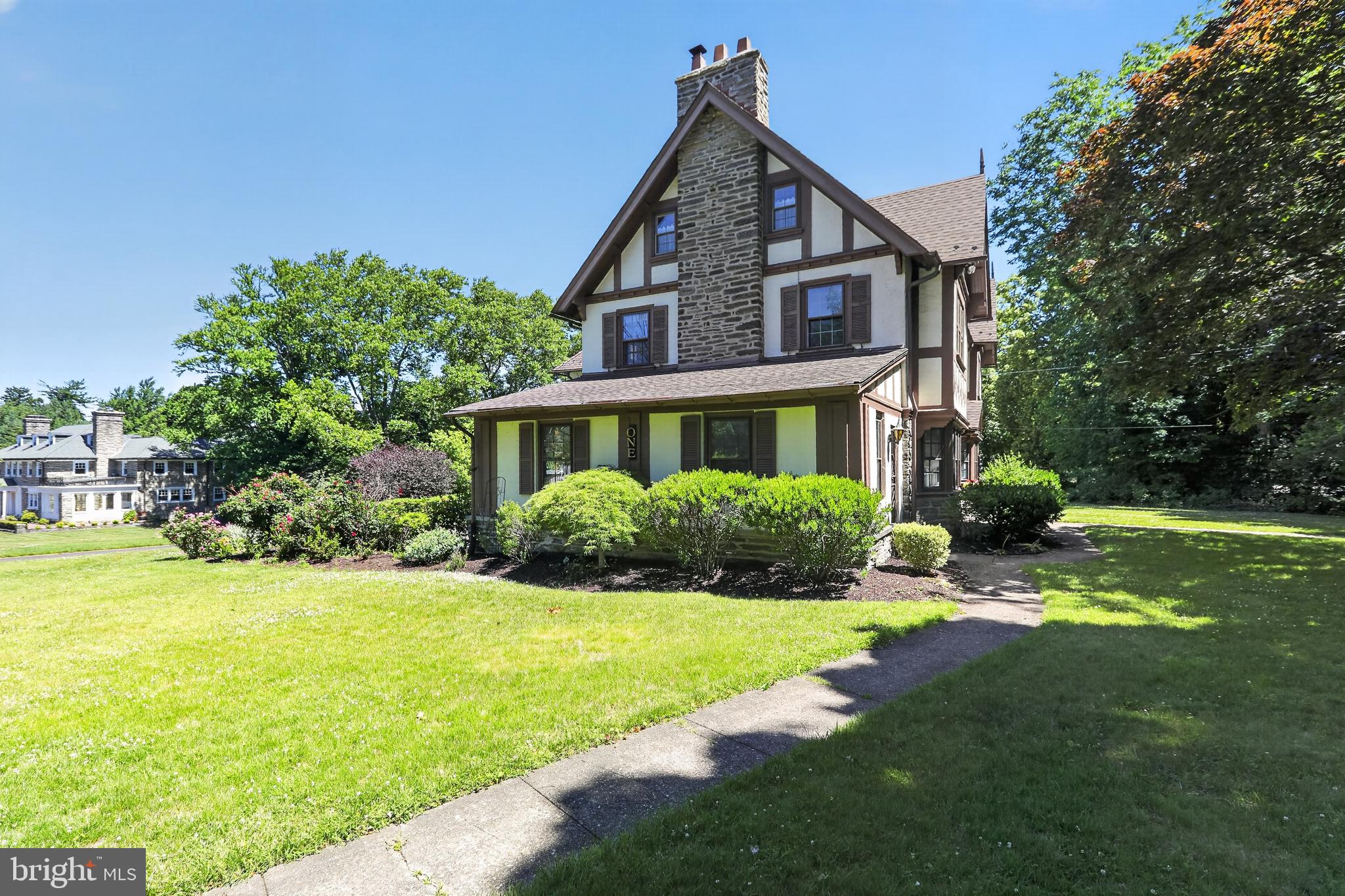 ELKINS PARK - Residential