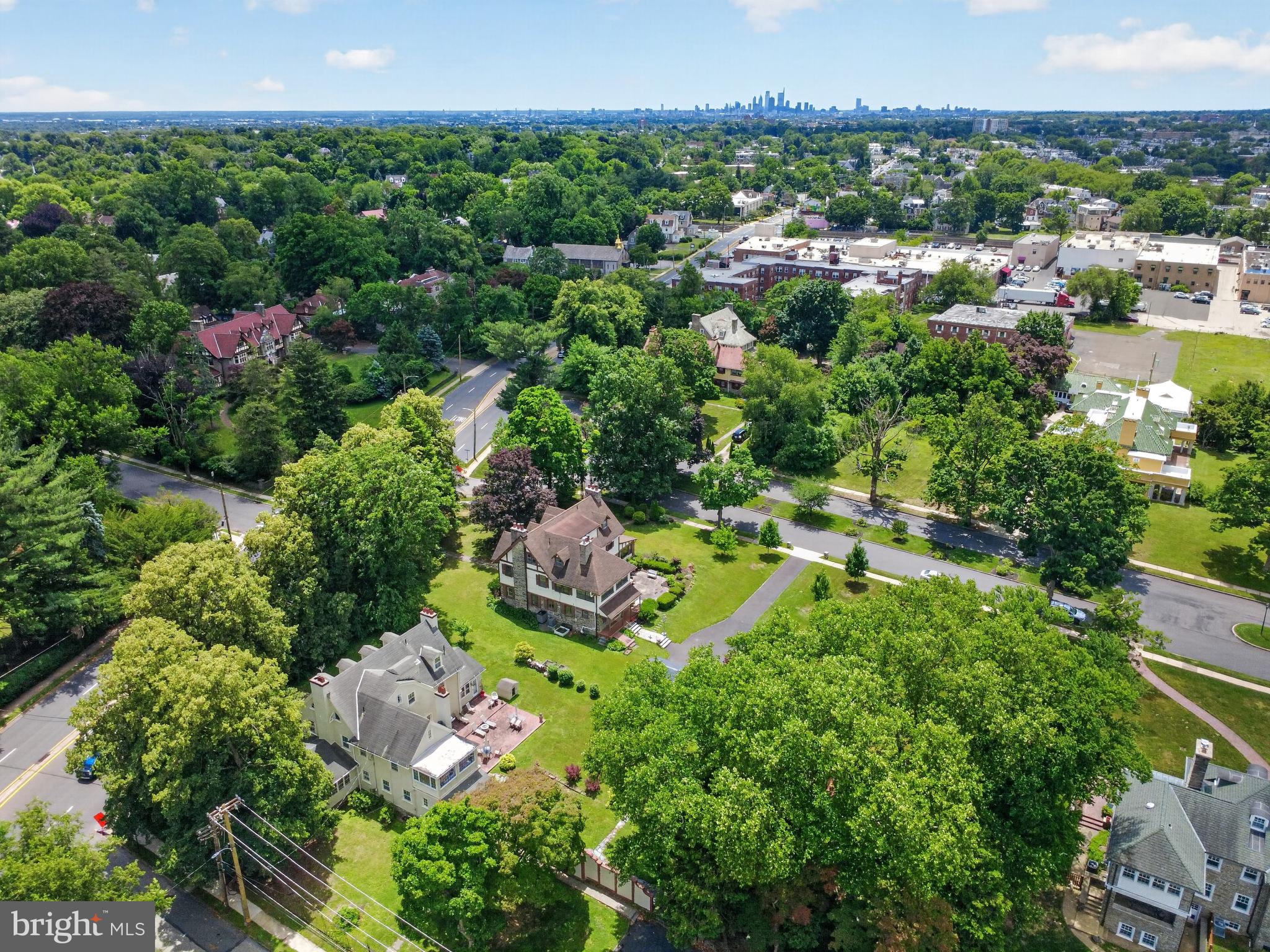 ELKINS PARK - Residential