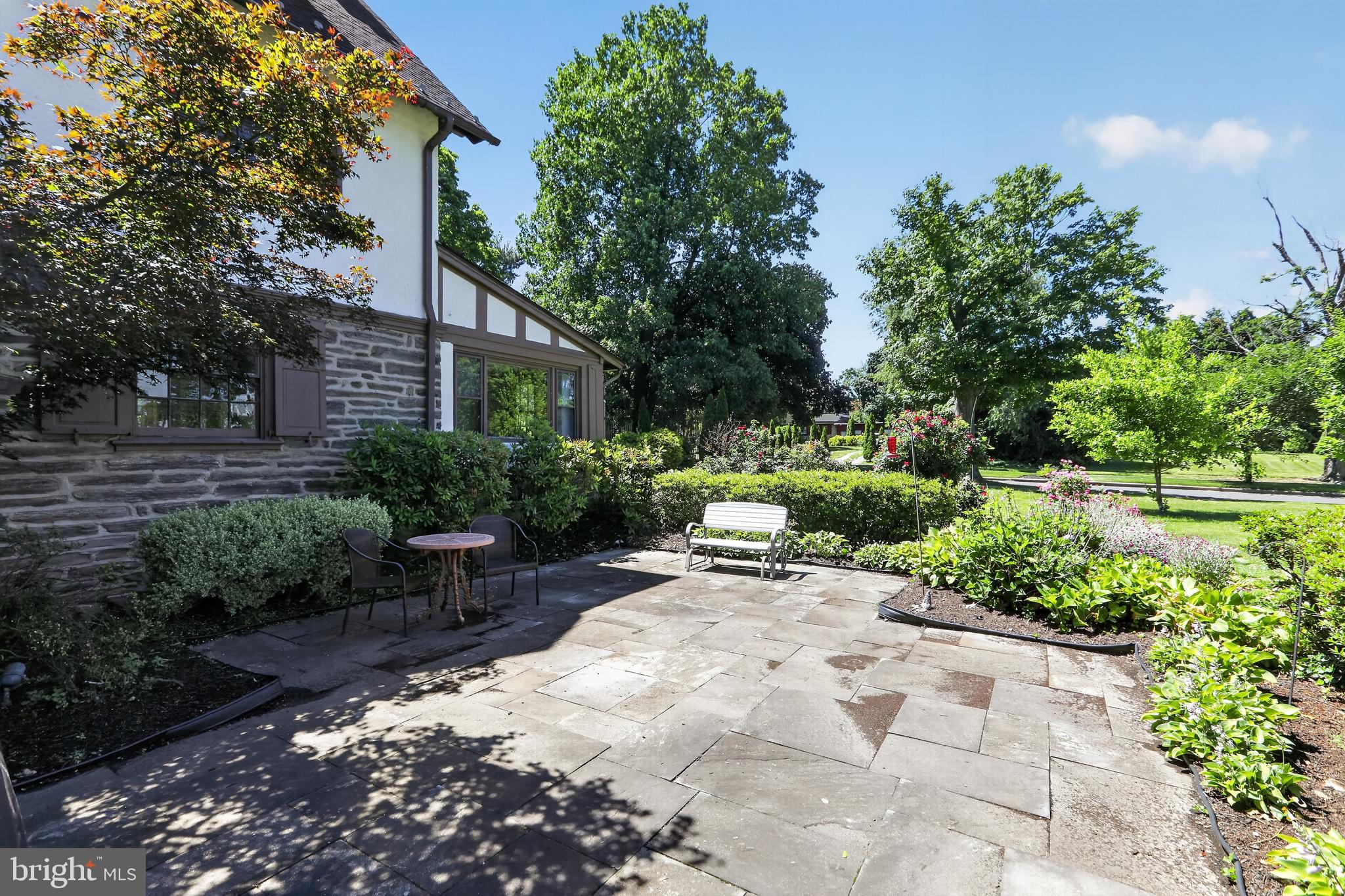 ELKINS PARK - Residential