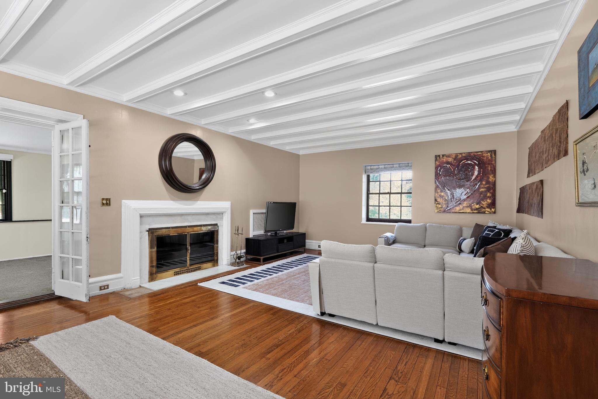 ELKINS PARK - Residential