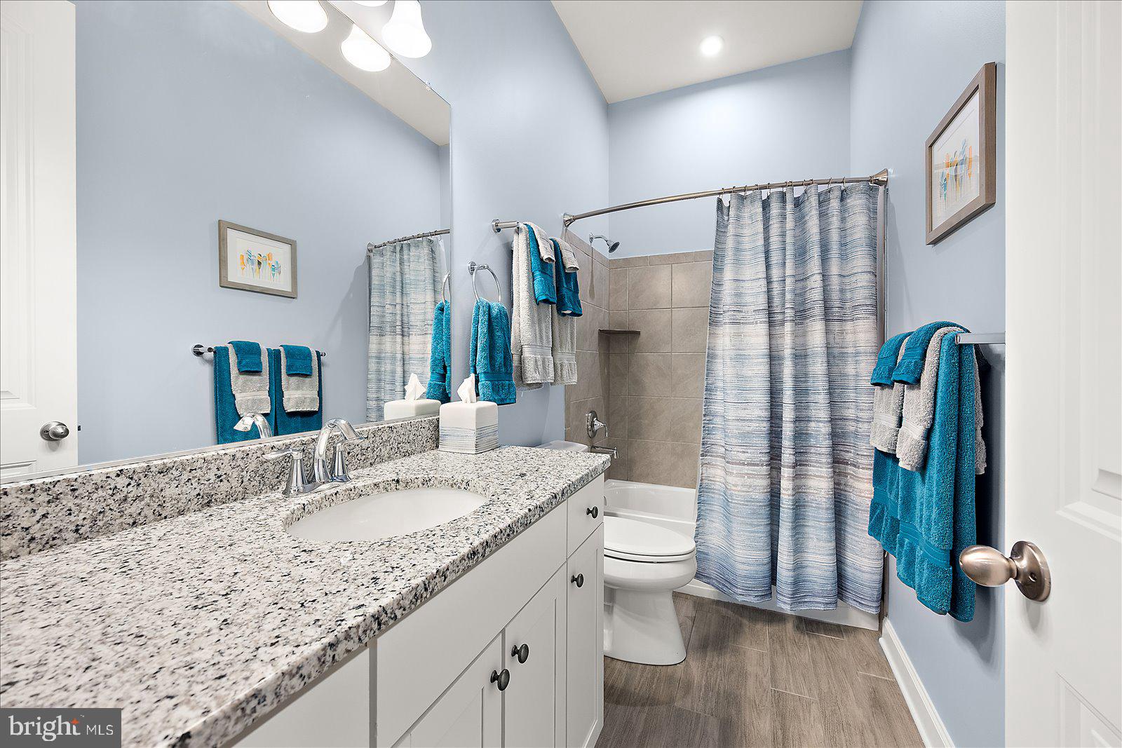 OCEAN VIEW BEACH CLUB - Residential