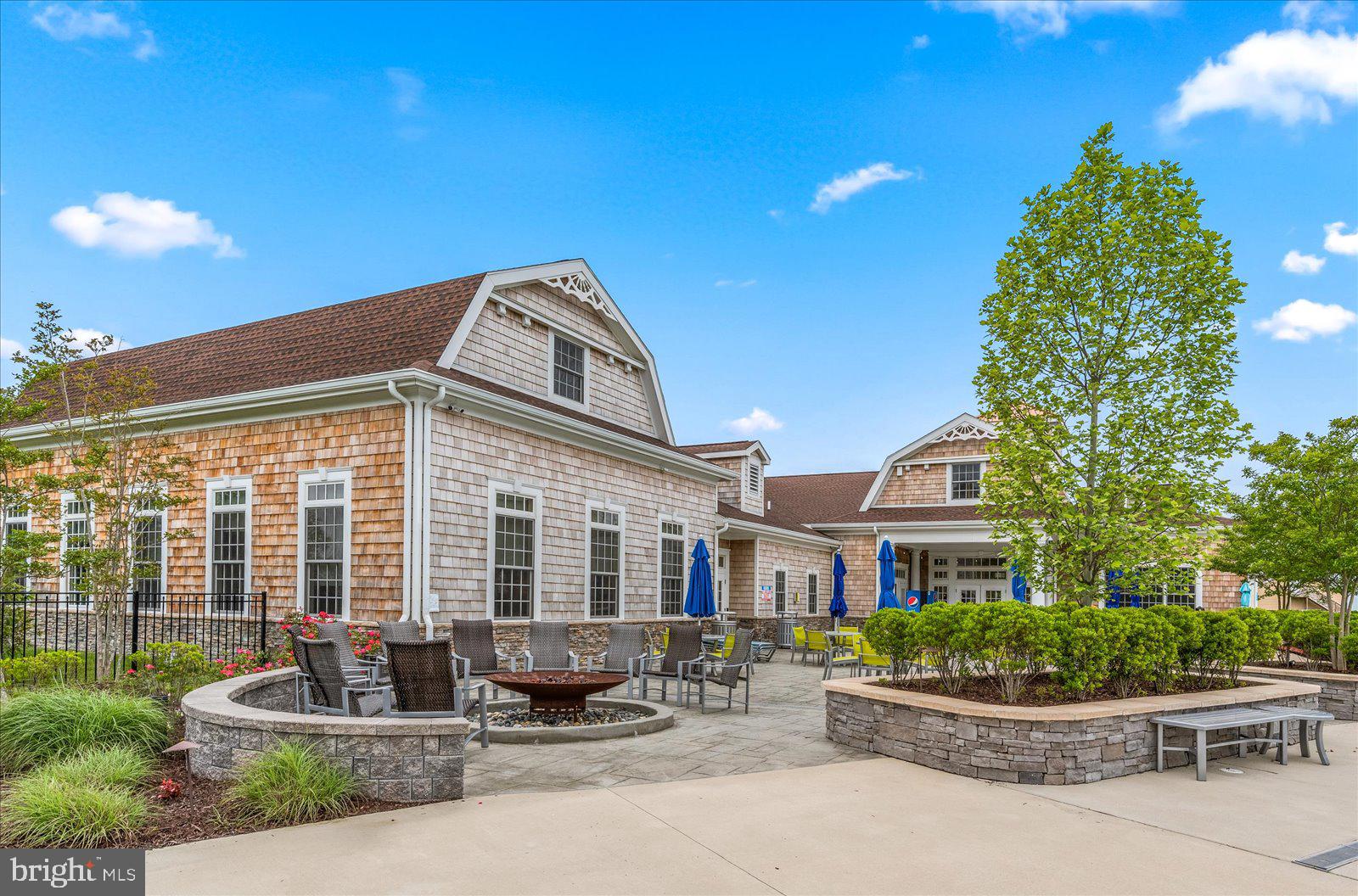 OCEAN VIEW BEACH CLUB - Residential