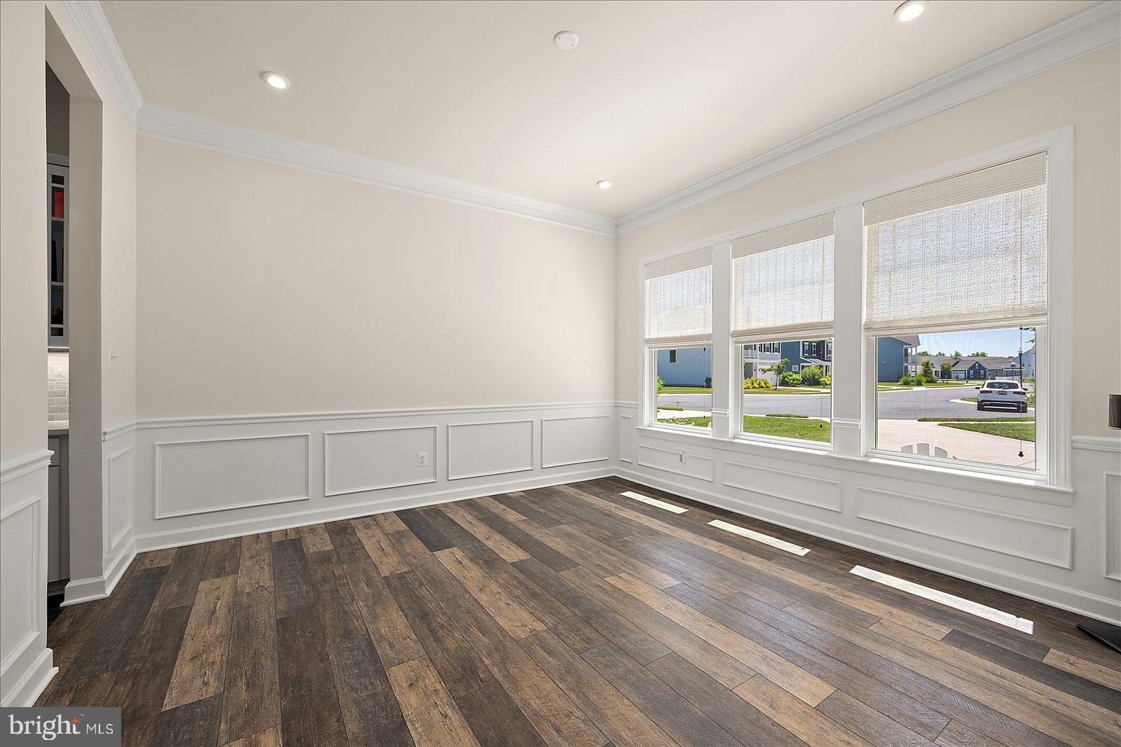 OCEAN VIEW BEACH CLUB - Residential