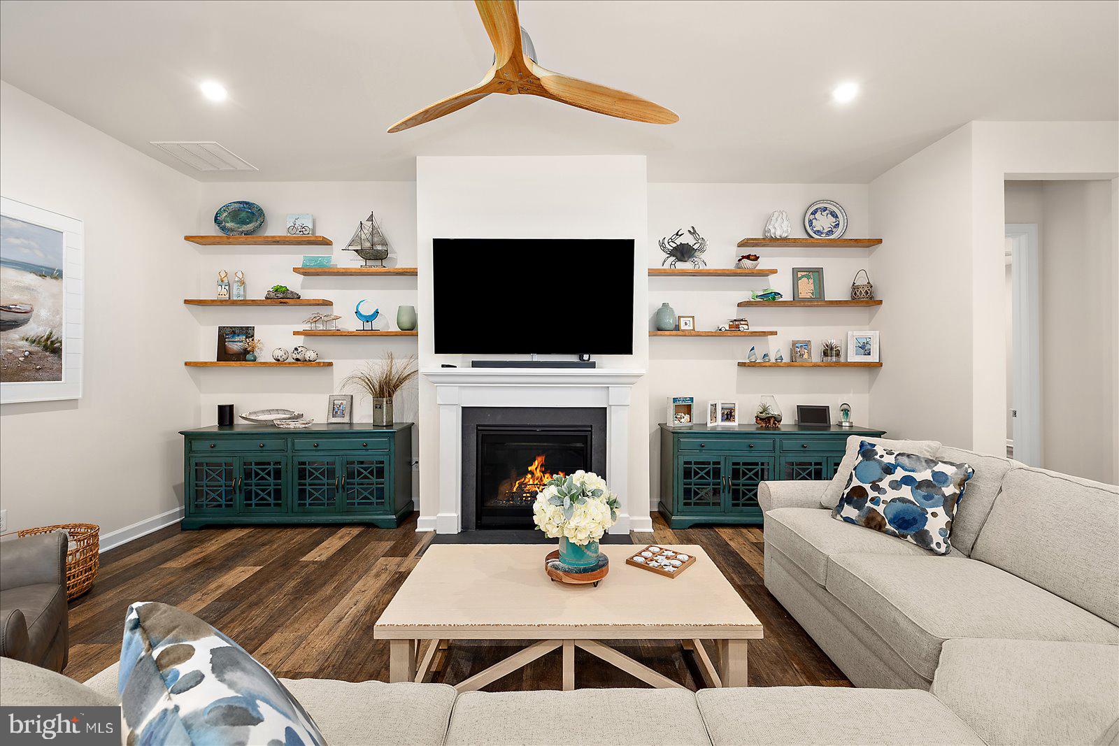 OCEAN VIEW BEACH CLUB - Residential