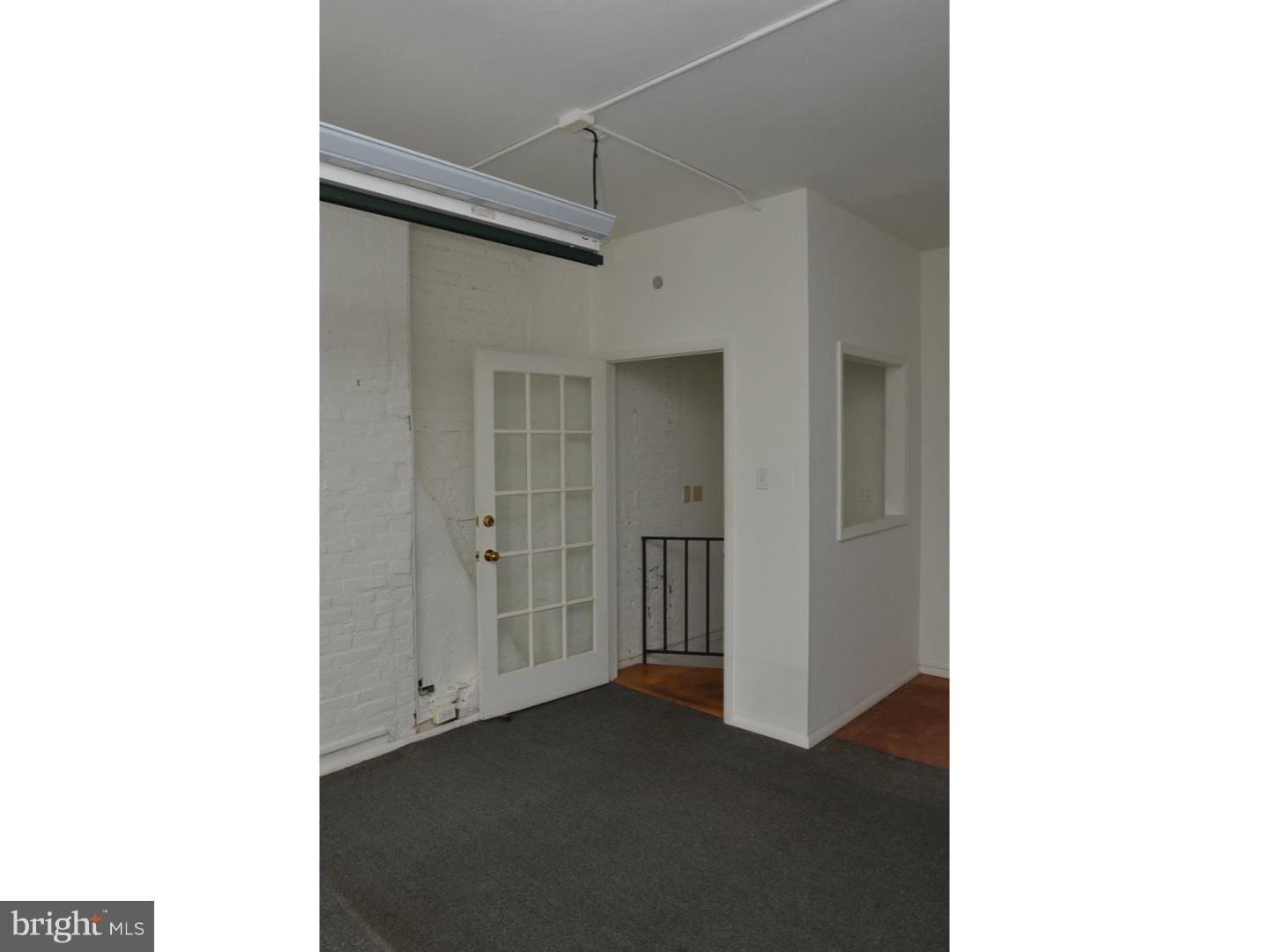 RITTENHOUSE SQUARE - Commercial Sale