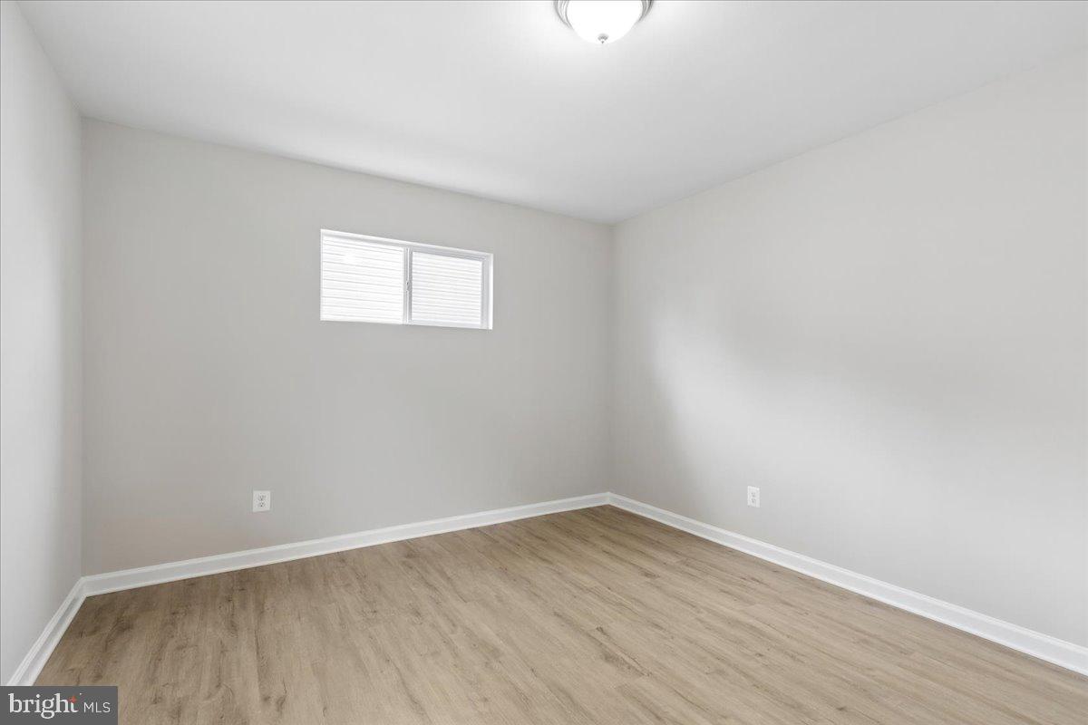 ARUNDEL GARDENS - Residential