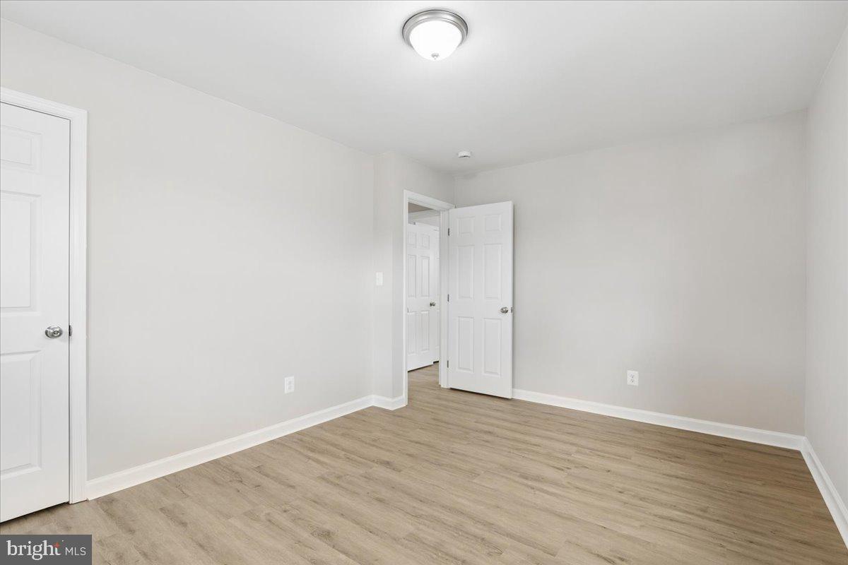 ARUNDEL GARDENS - Residential