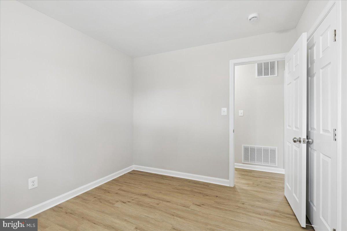 ARUNDEL GARDENS - Residential