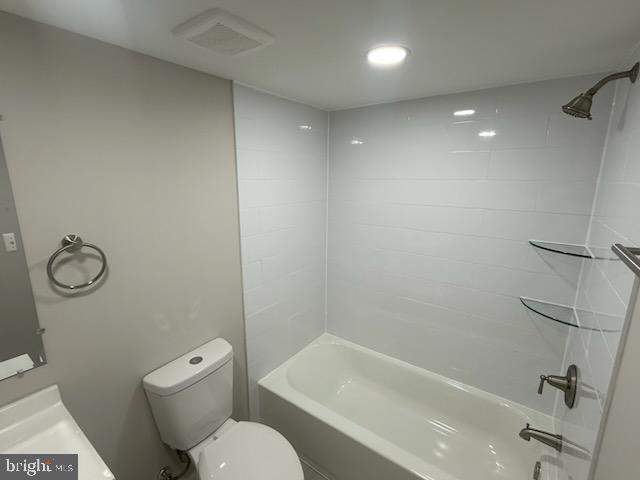 ARUNDEL GARDENS - Residential