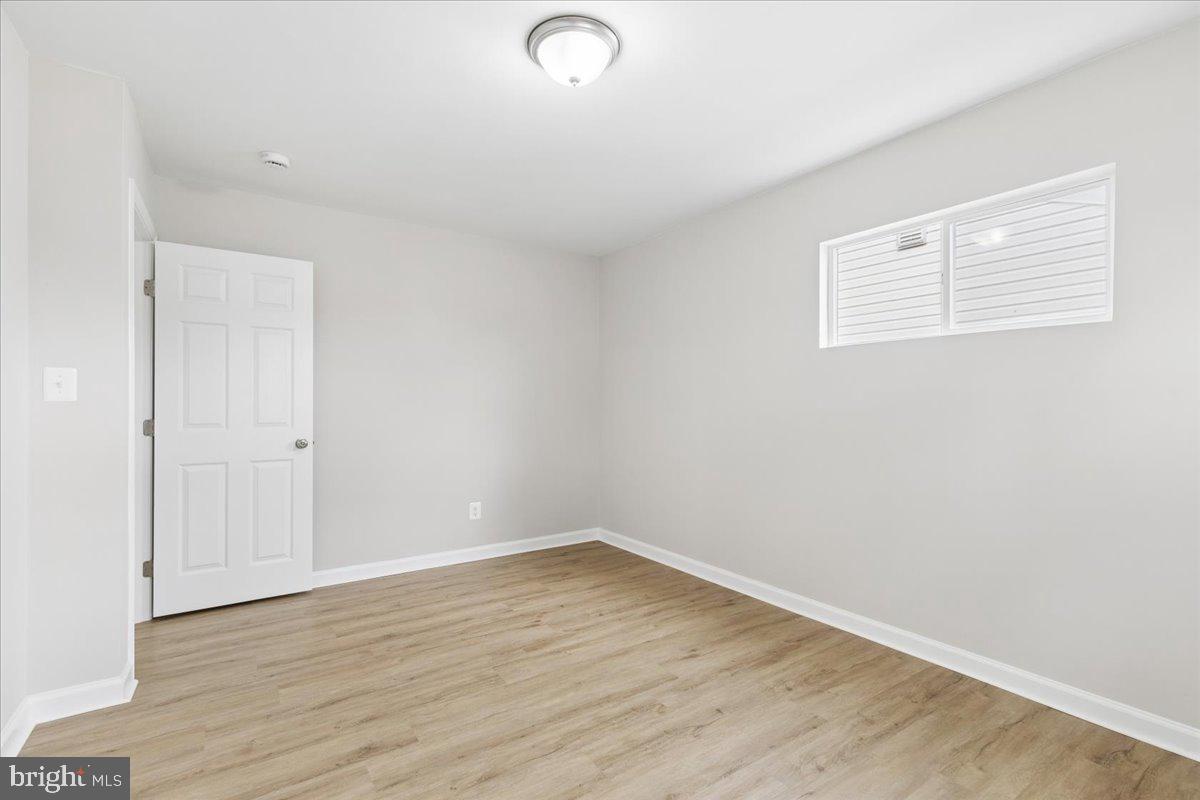 ARUNDEL GARDENS - Residential