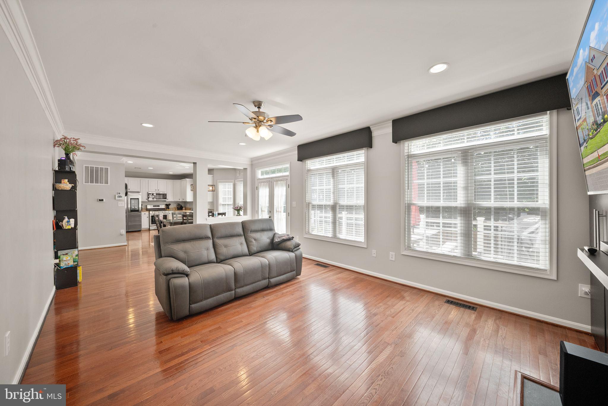 POHICK WOODS - Residential