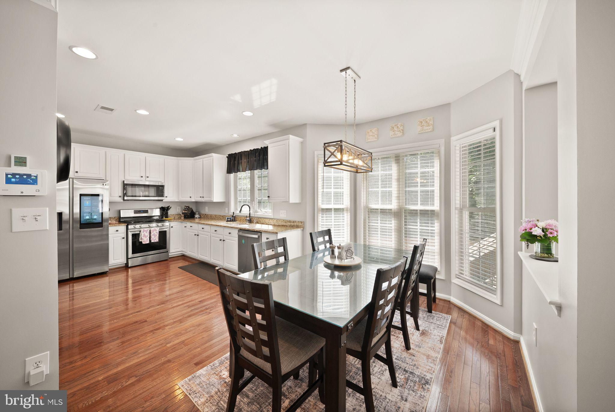 POHICK WOODS - Residential