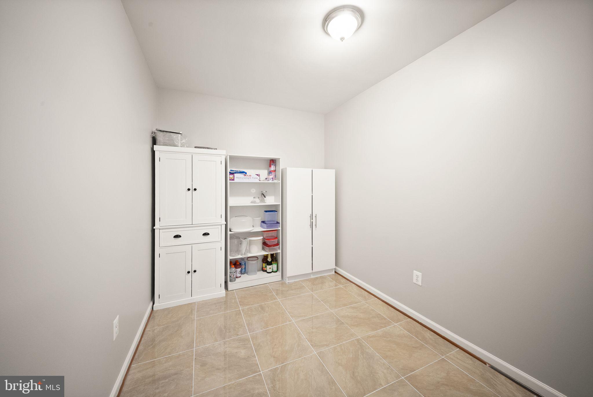 POHICK WOODS - Residential