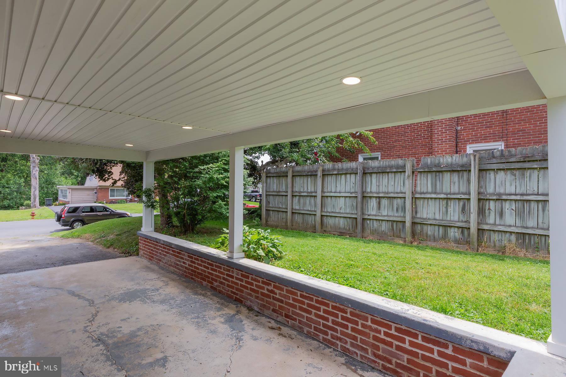 LANCASTER TWP - Residential