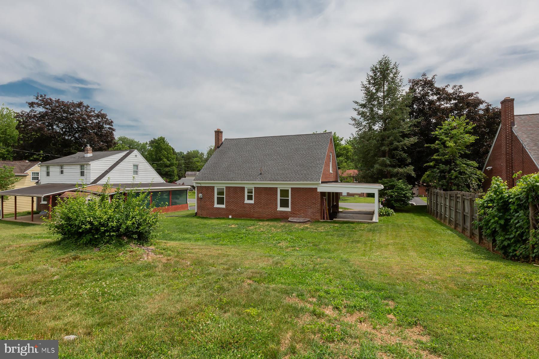 LANCASTER TWP - Residential