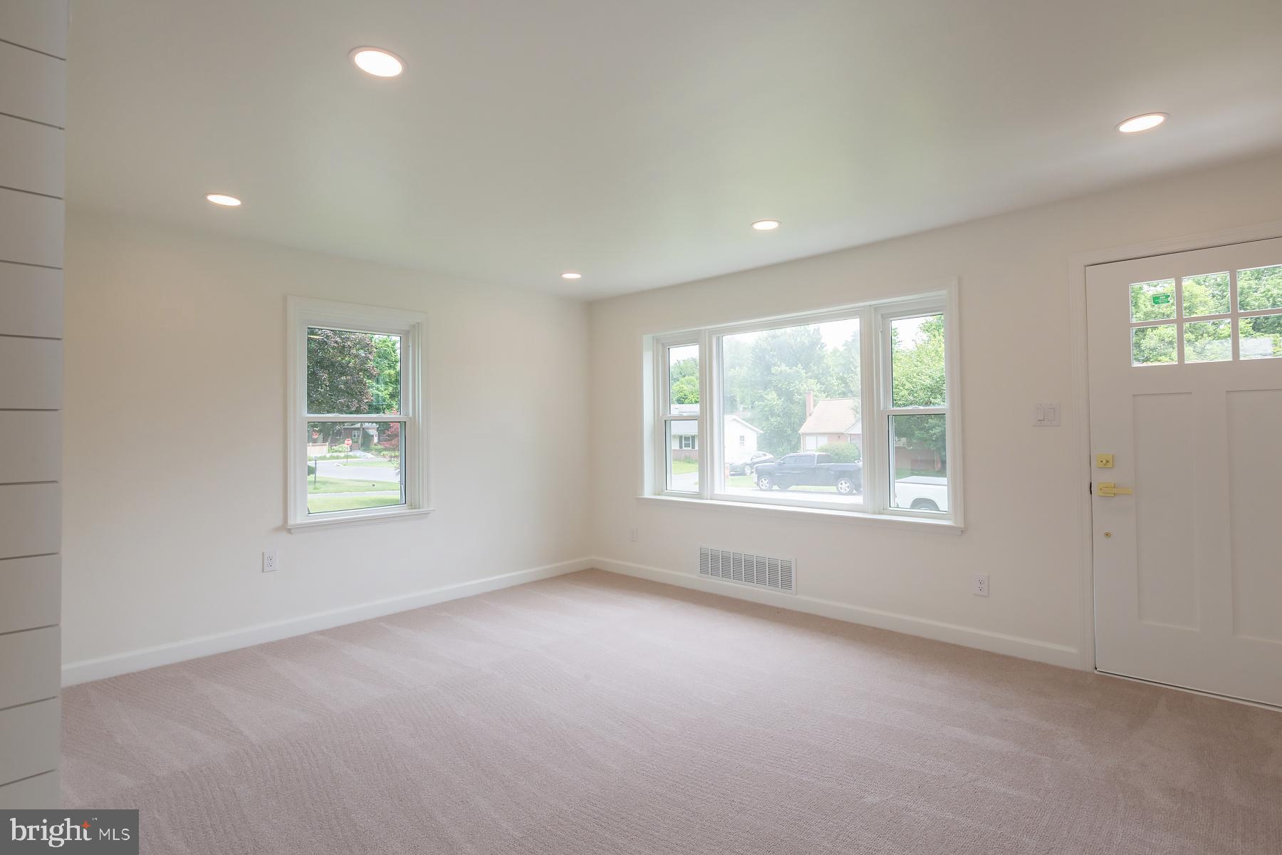 LANCASTER TWP - Residential