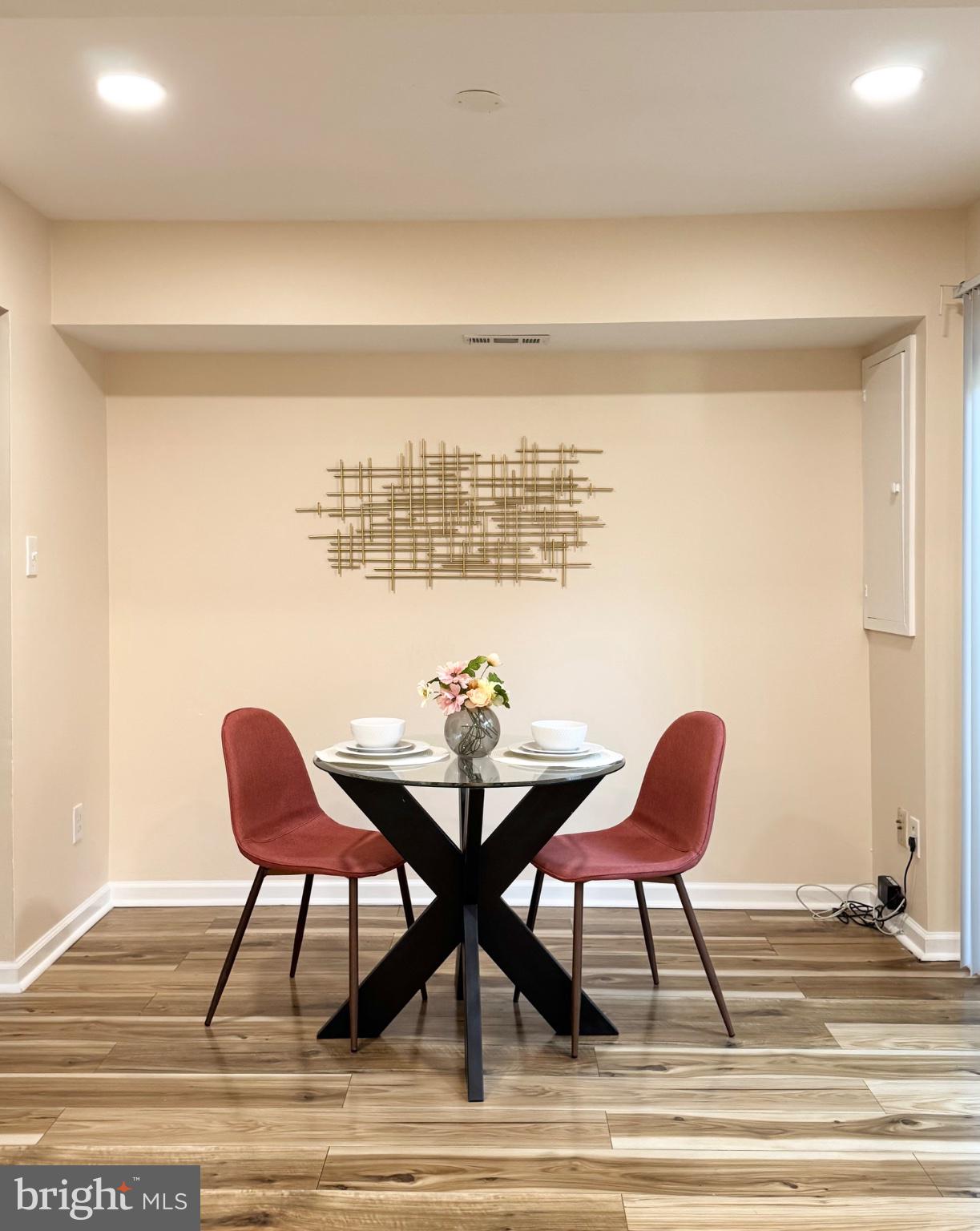 SEQUOYAH - Residential