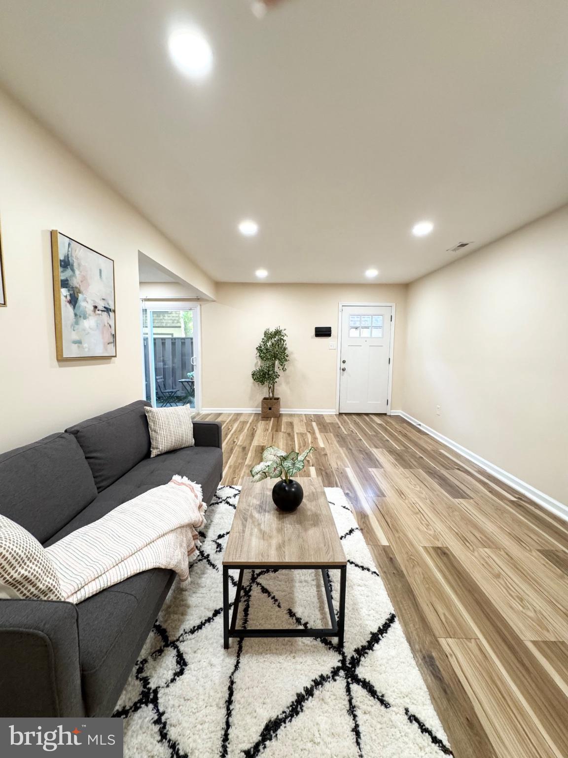 SEQUOYAH - Residential