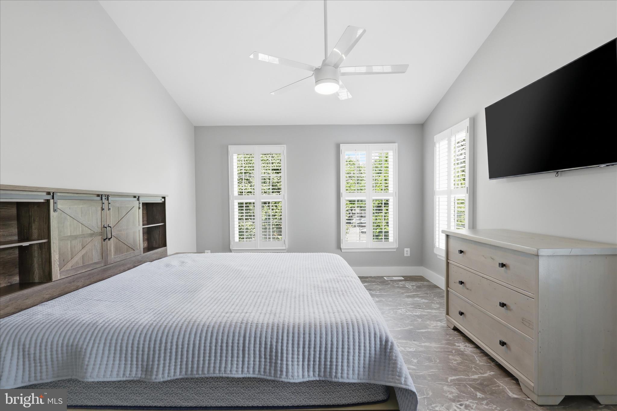 ROCKHILL CENTER ESTATES - Residential