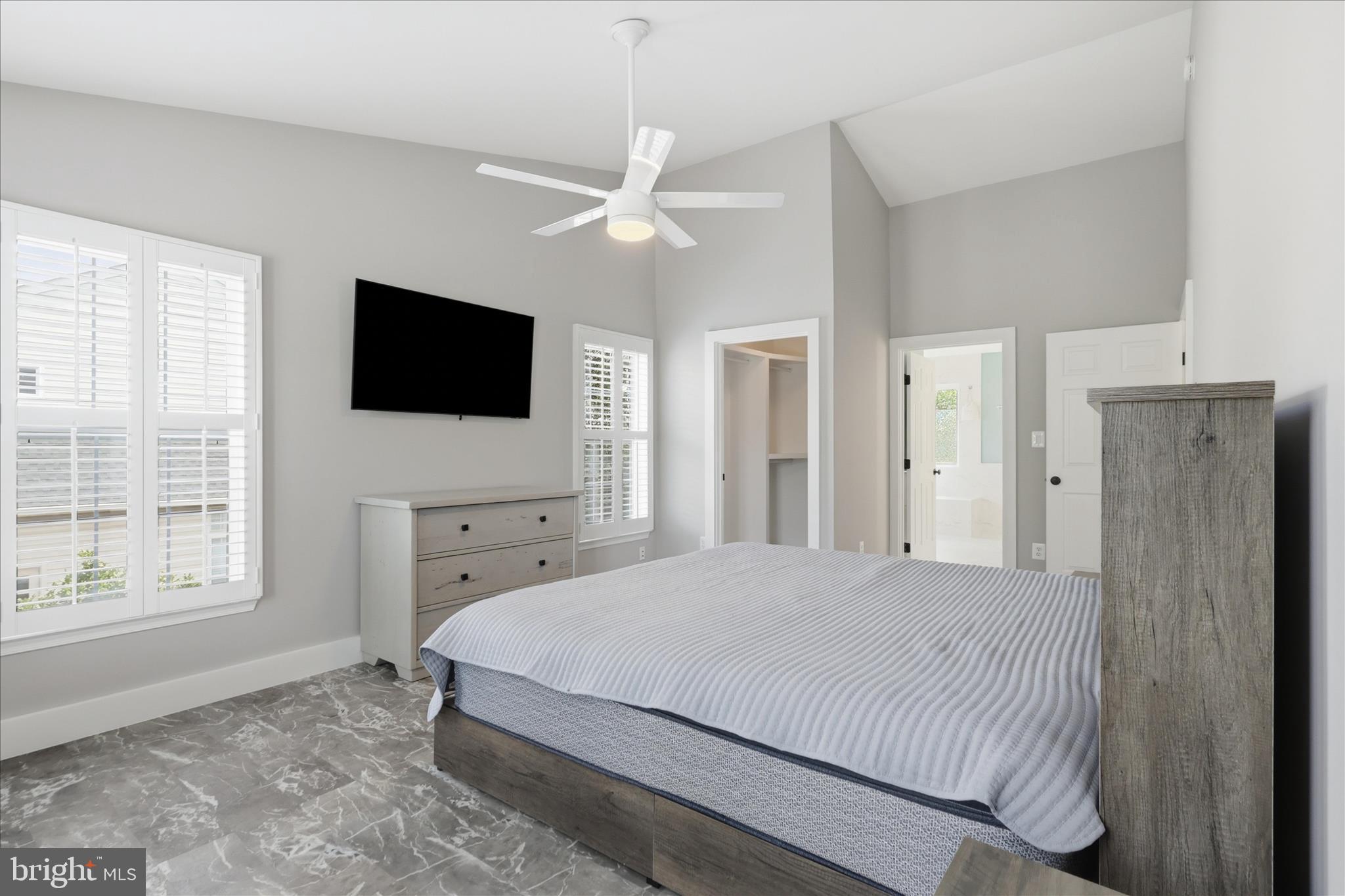 ROCKHILL CENTER ESTATES - Residential