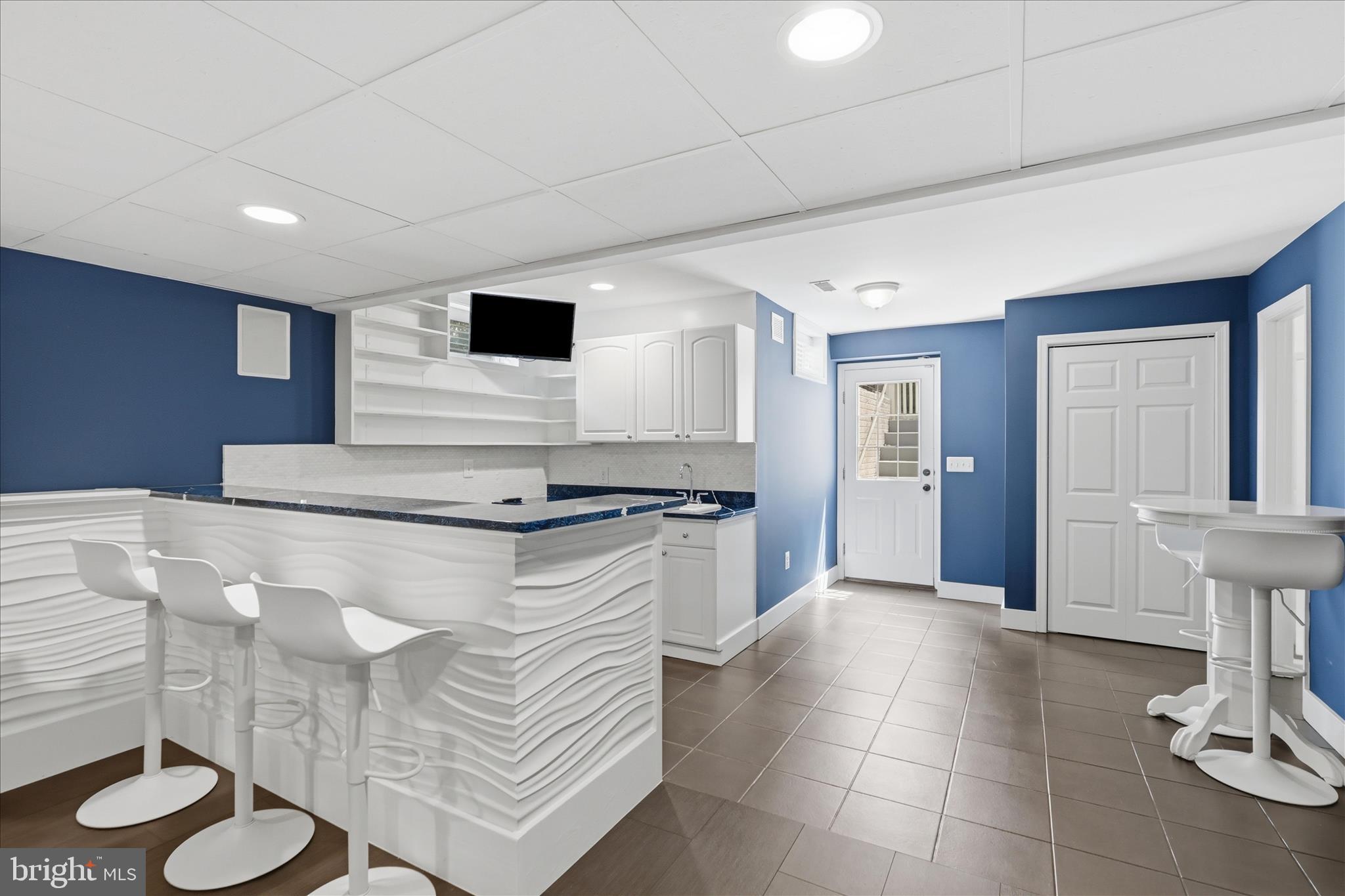 ROCKHILL CENTER ESTATES - Residential