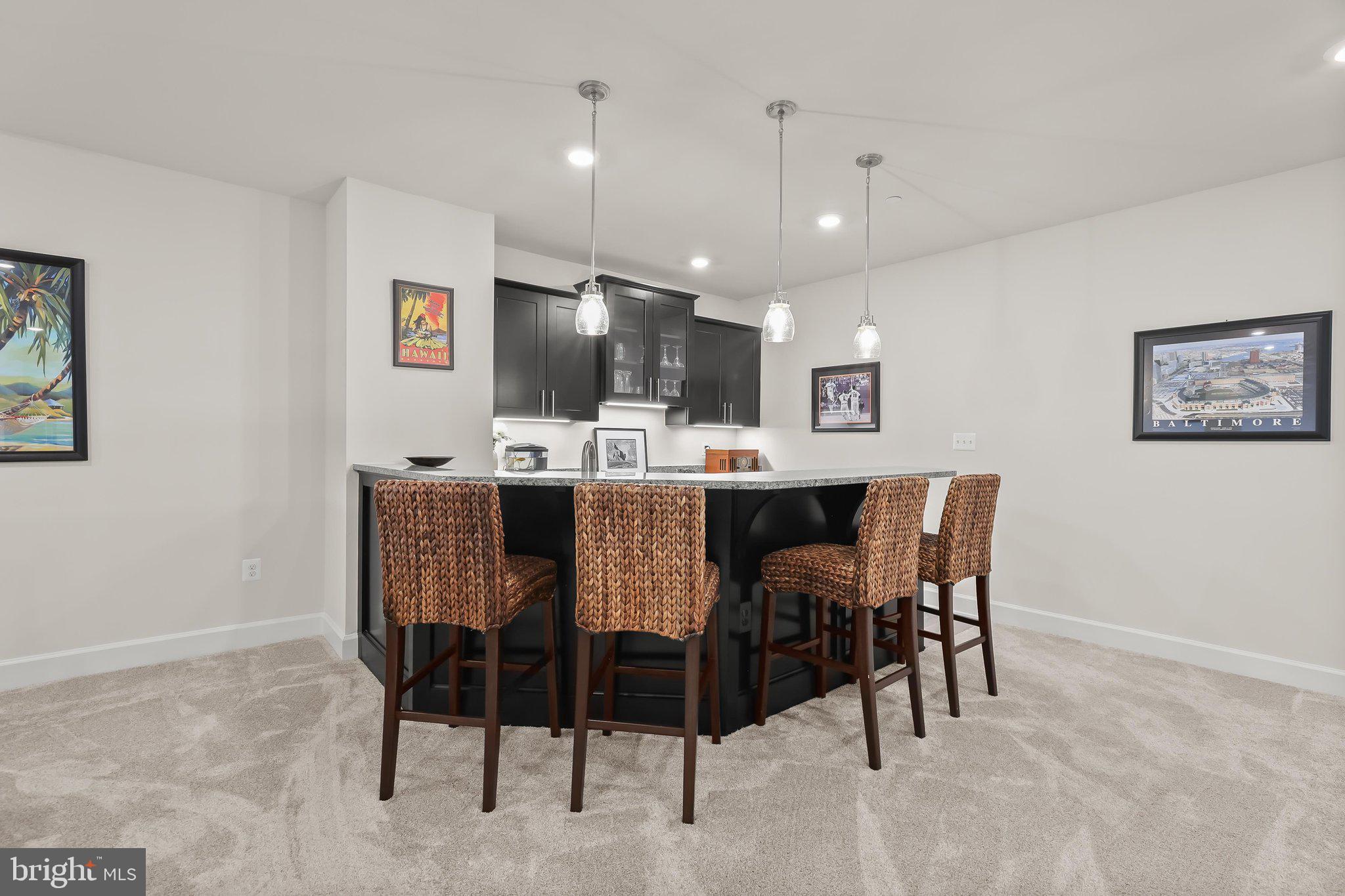 WESTMOUNT - Residential