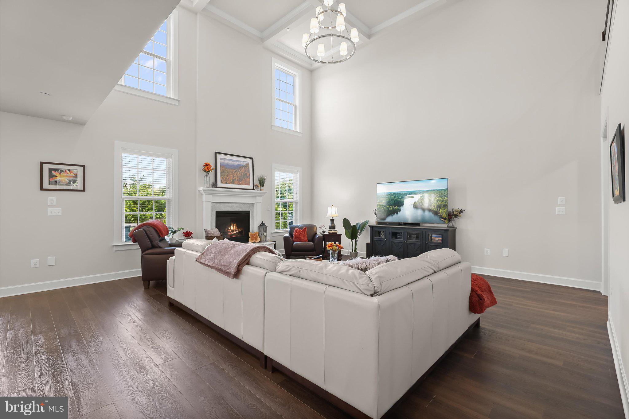 WESTMOUNT - Residential