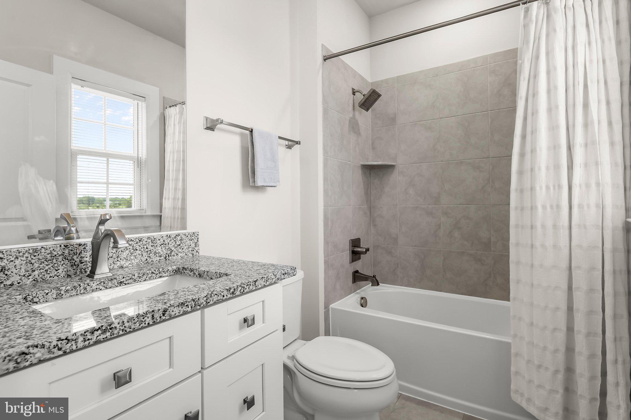 WESTMOUNT - Residential